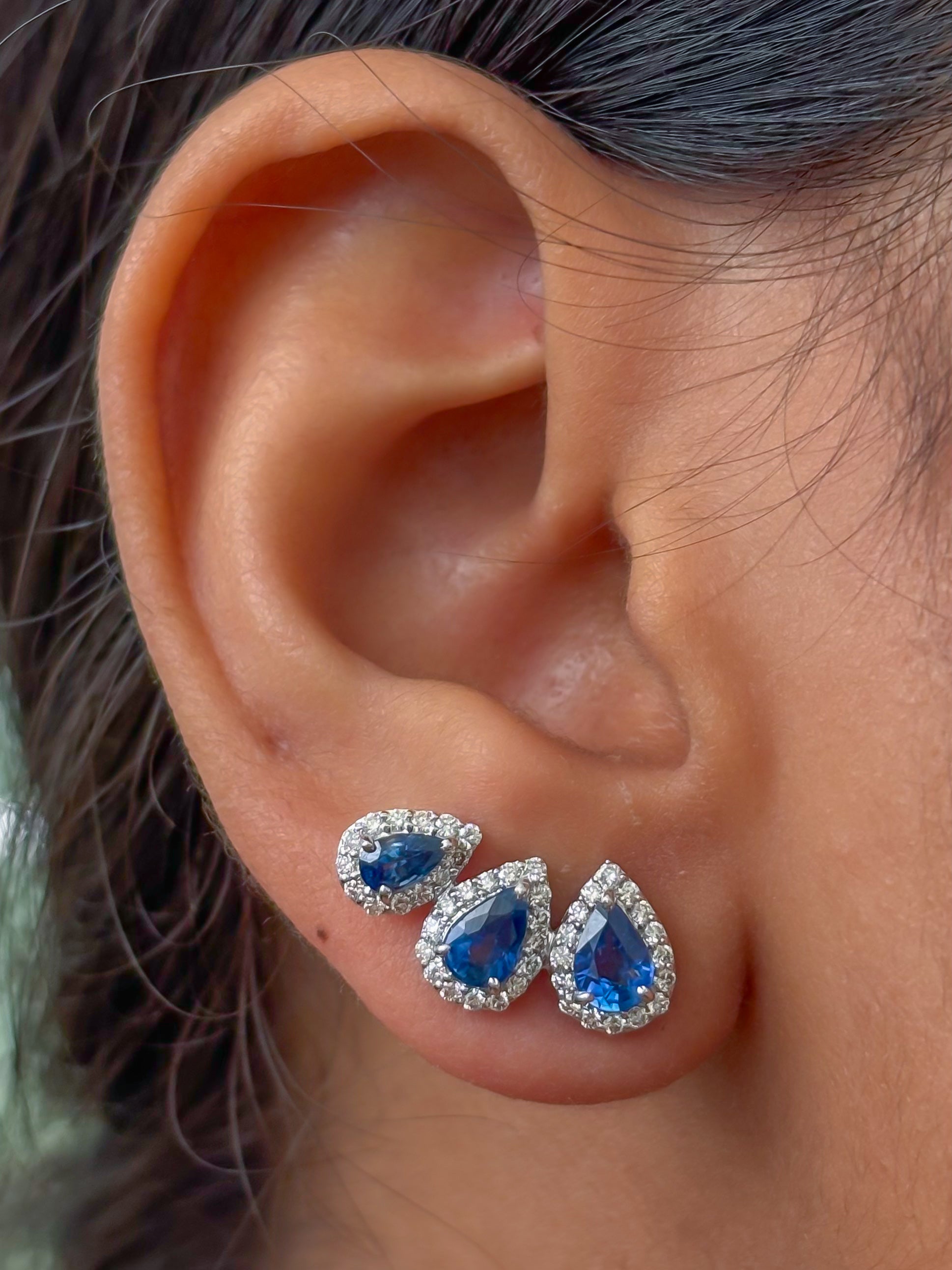JPERG-3927/10848 Blue Sapphire Diamond Earring | 18K