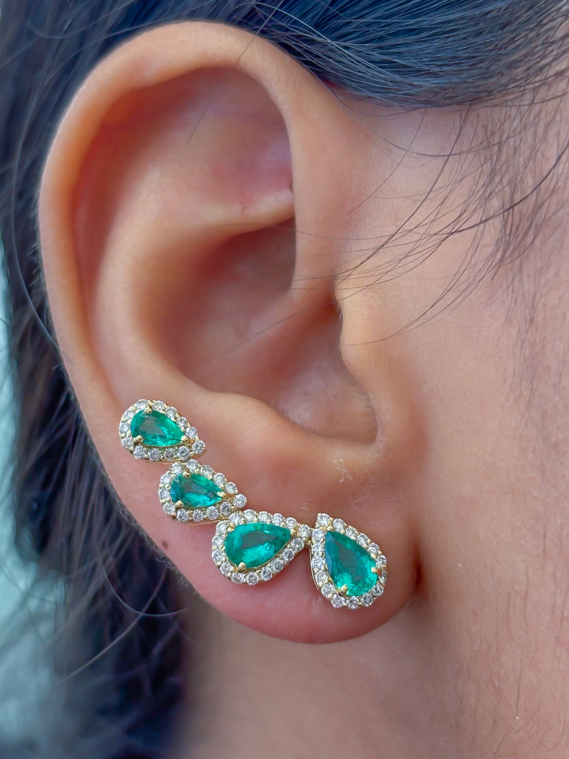 JPERG-3938/10859 Emerald Diamond Earring | 18K