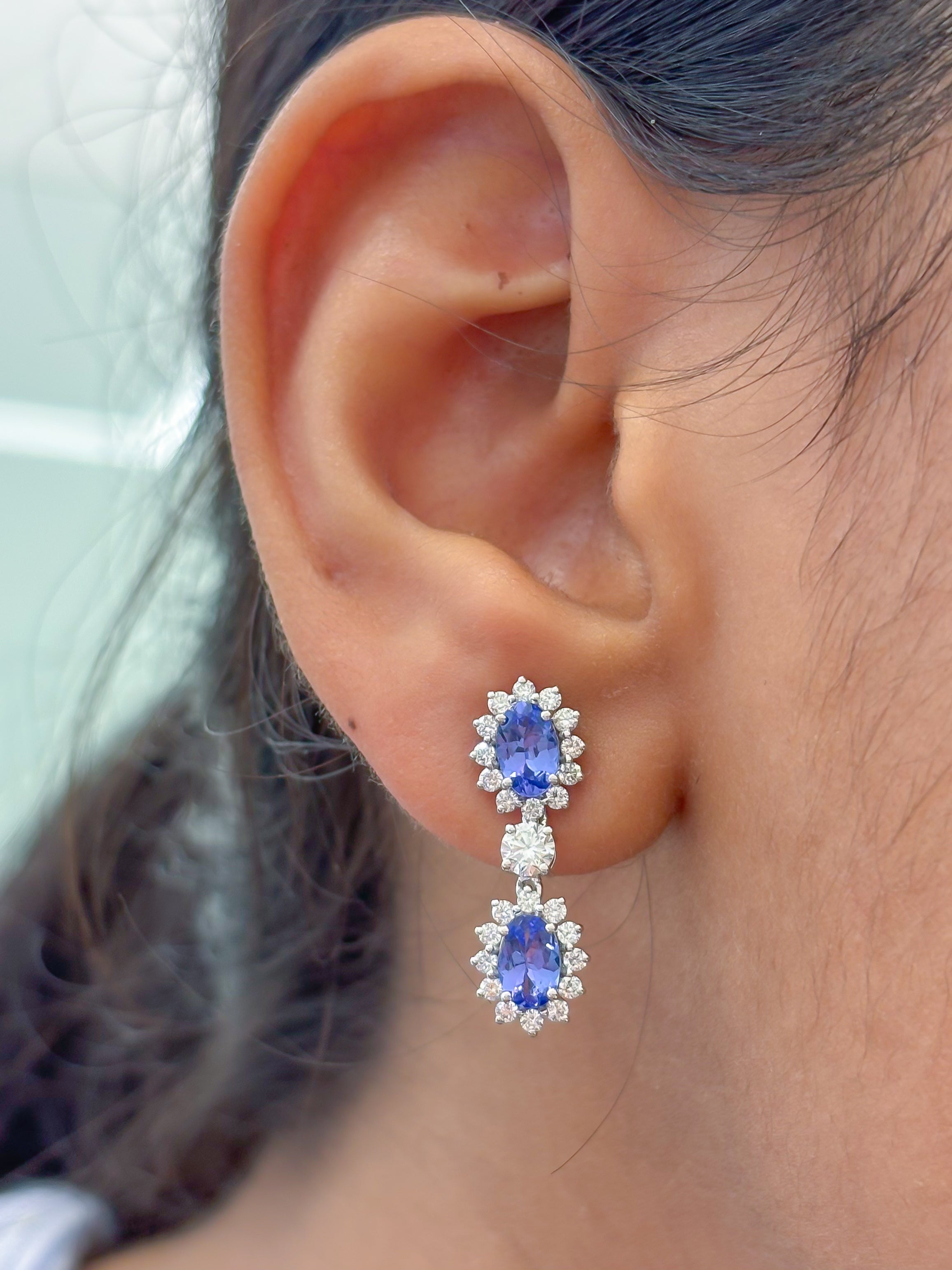 JPERG-3940/10882 Tanzanite Diamond Earring | 18K