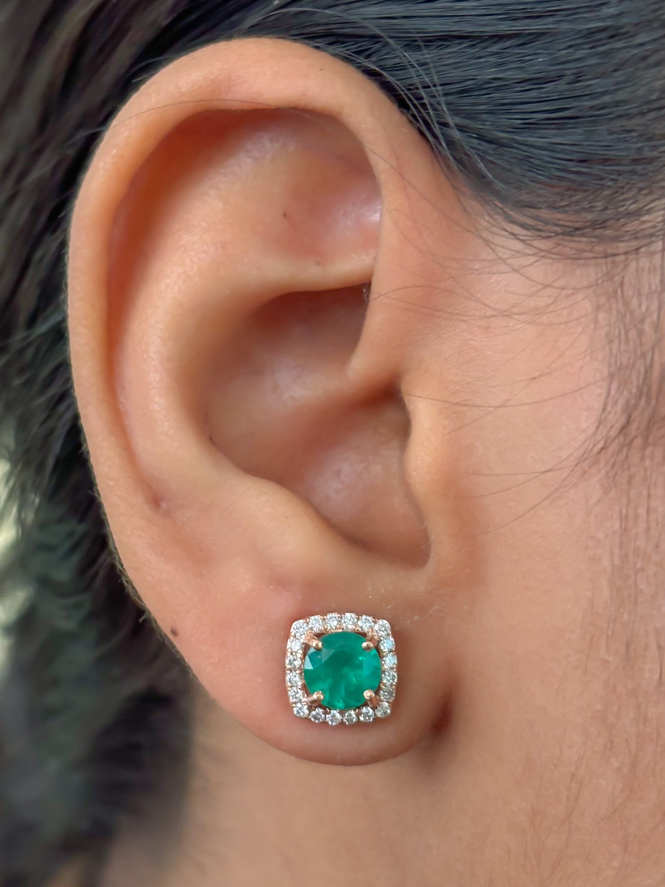 JPERG-4075/11218 Emerald Diamond Earring | 18K