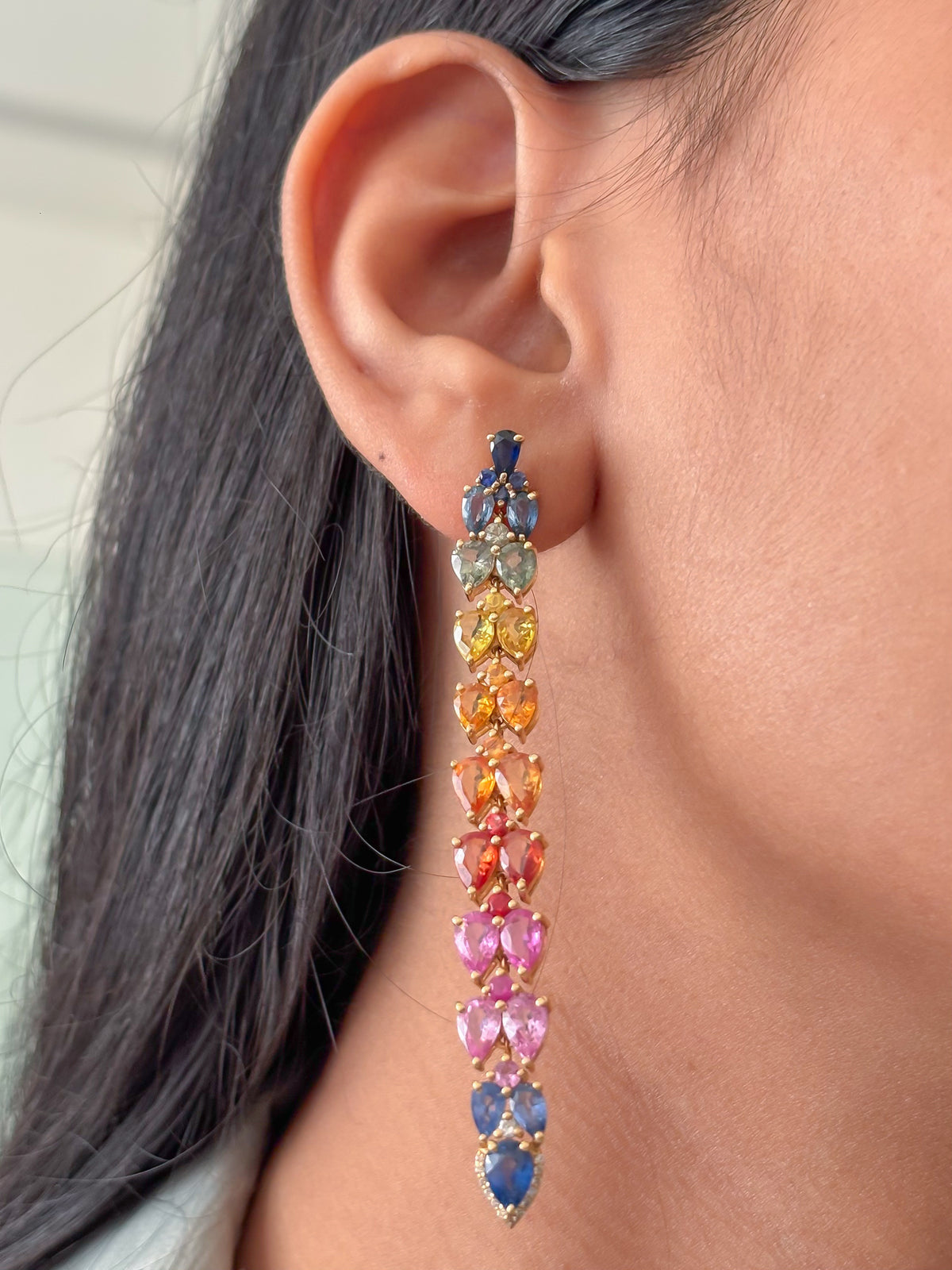 JPERG-409/2214 Rainbow Earring | 18K