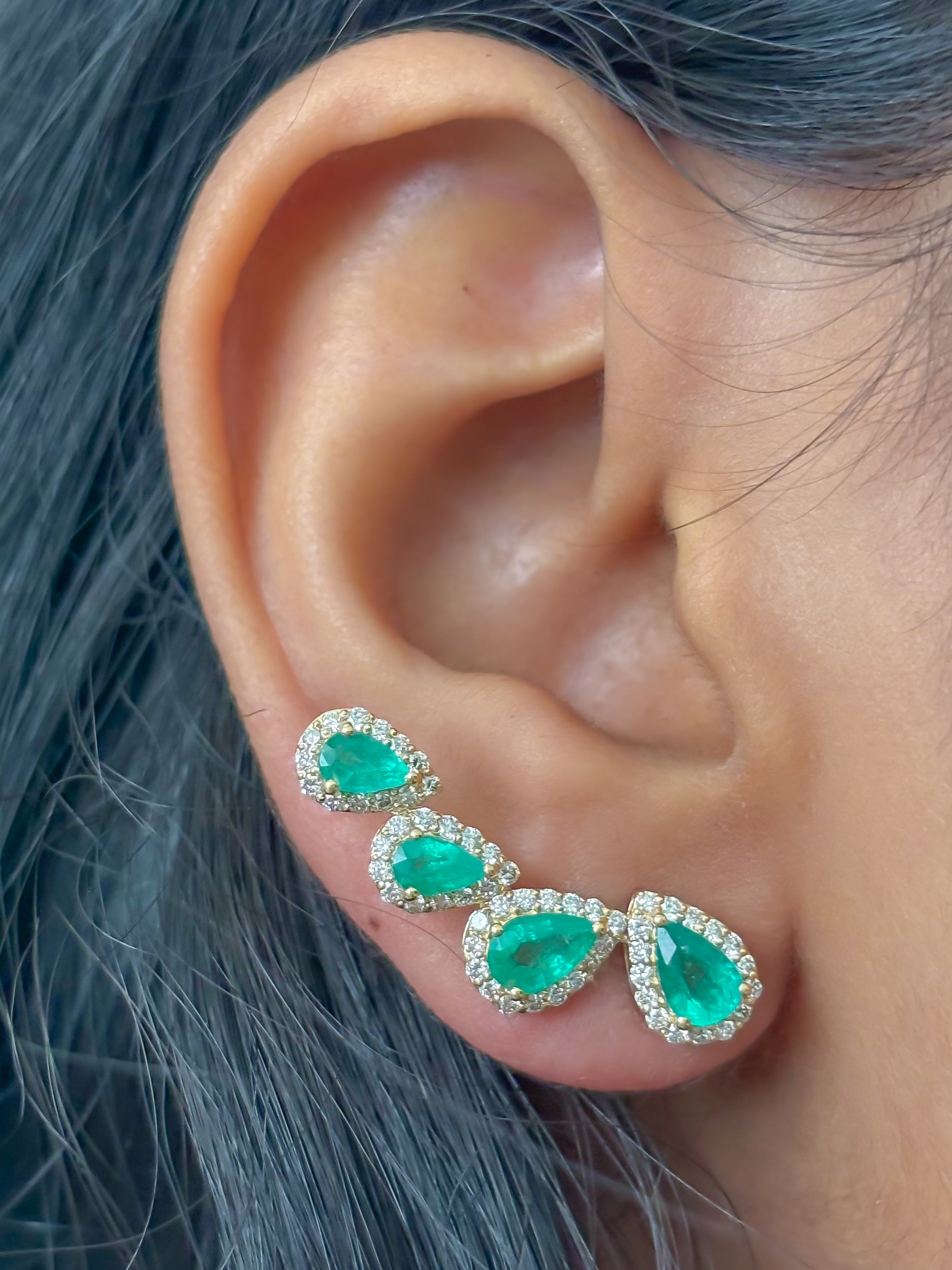 JPERG-4098/11279 Emerald Diamond Earring | 18K