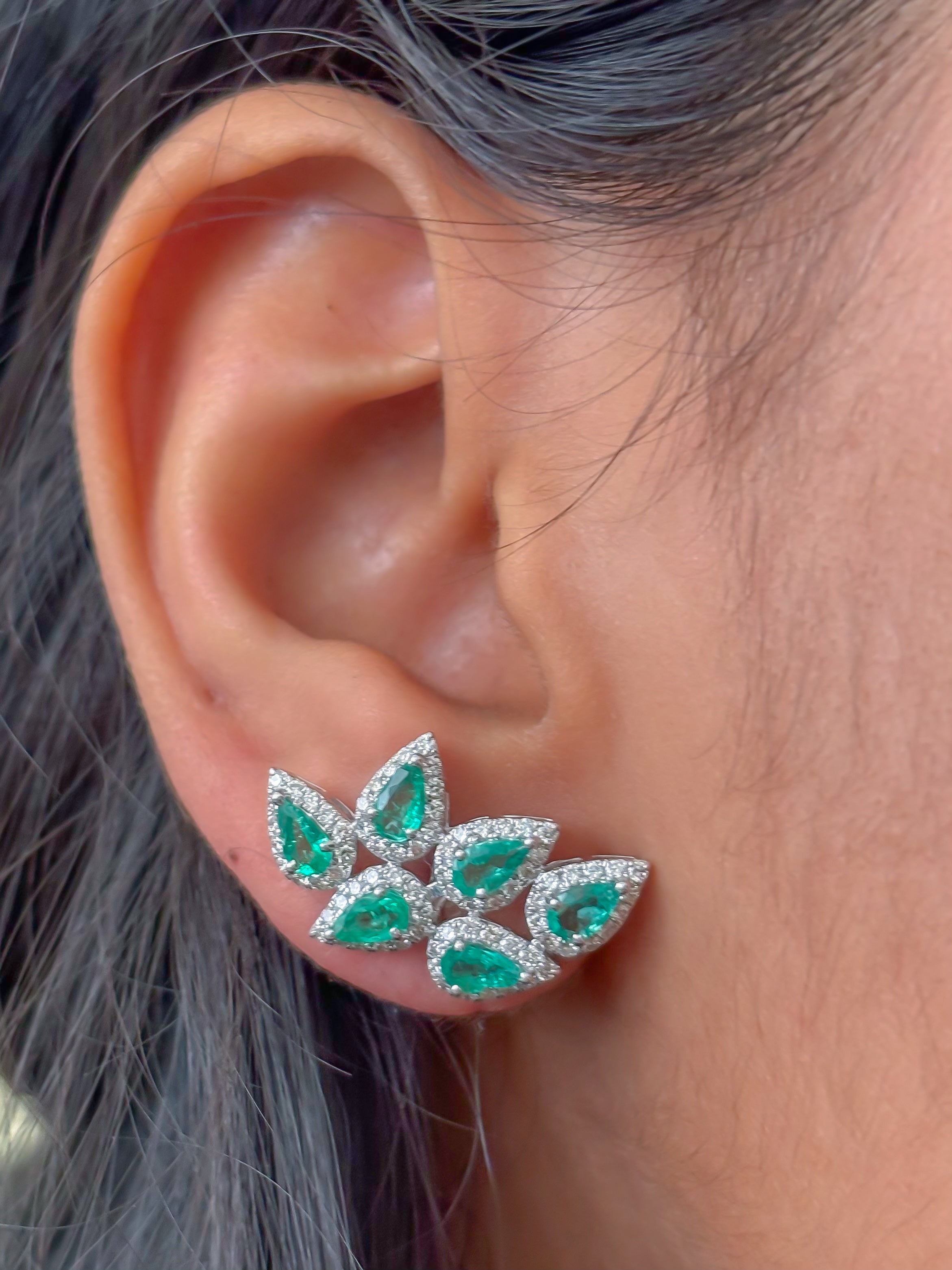 JPERG-4100/11281 Emerald Diamond Earring | 18K