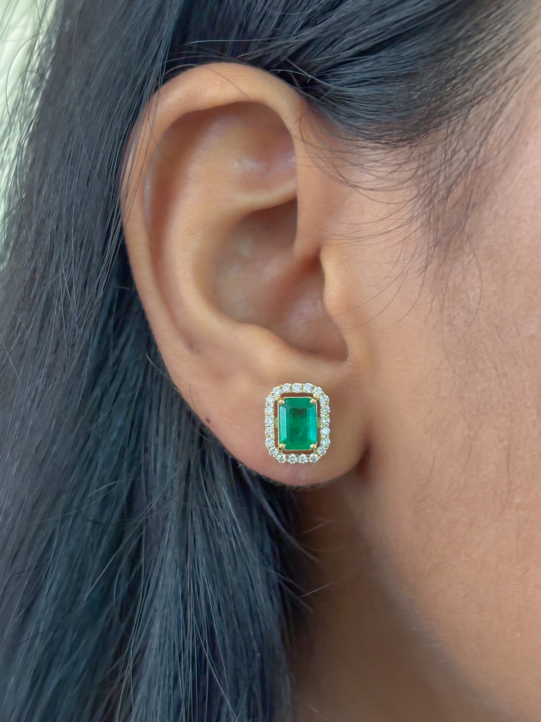 JPERG-4131/11411 Diamond Emerald Earring | 18K