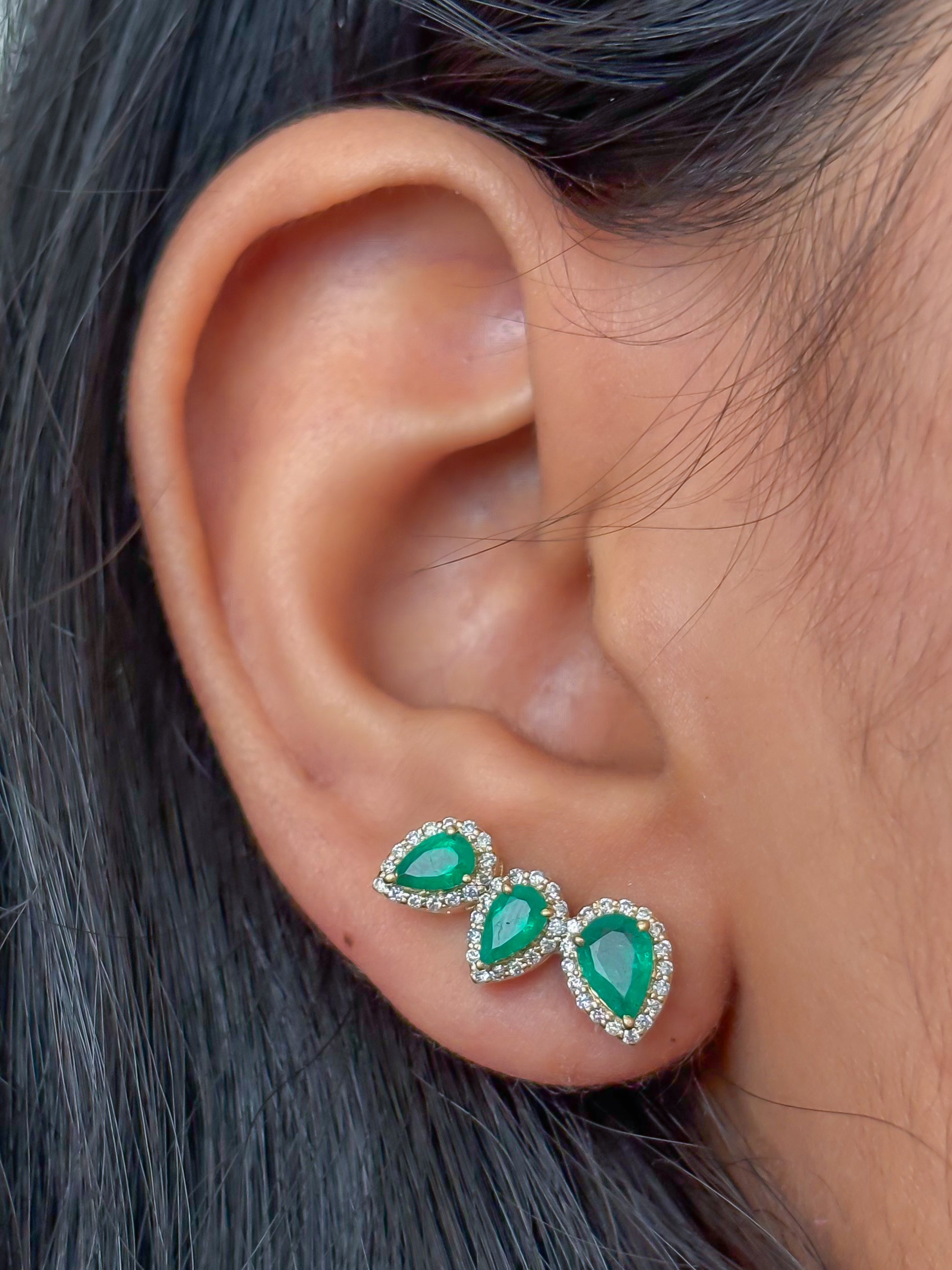 JPERG-4173/11570 Emerald Diamond Earring | 18K