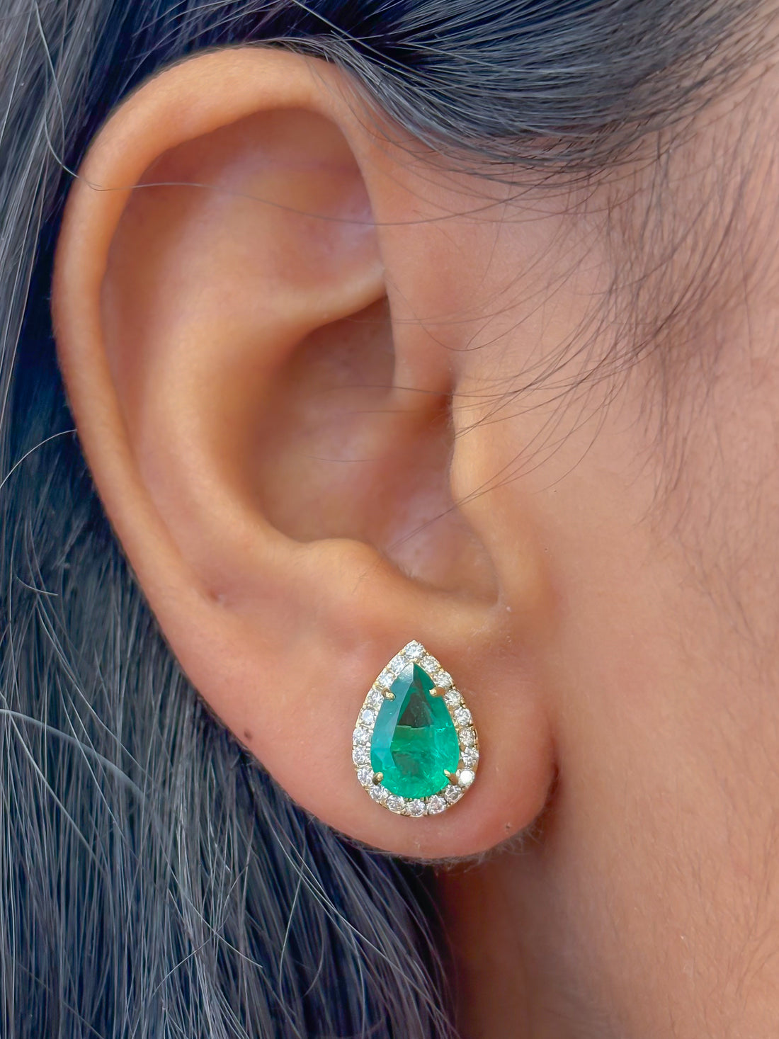 JPERG-4190/11603 Emerald Diamond Earring | 18K