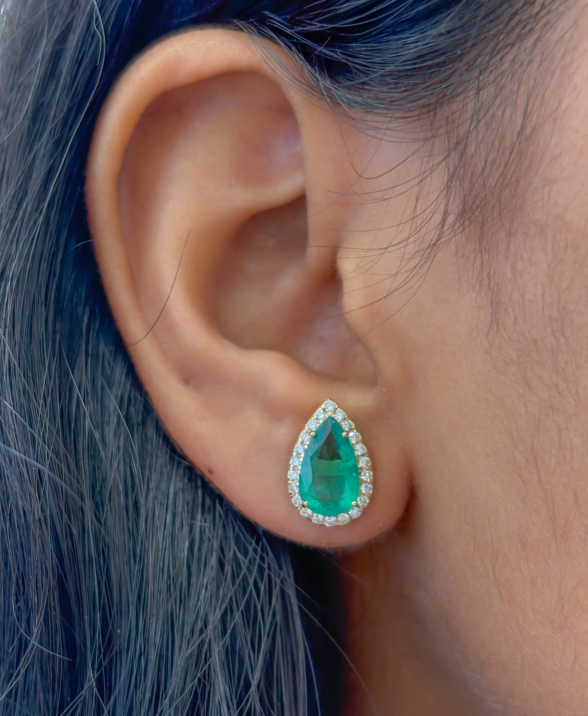 JPERG-4192/11605 Emerald Diamond Earring | 18K