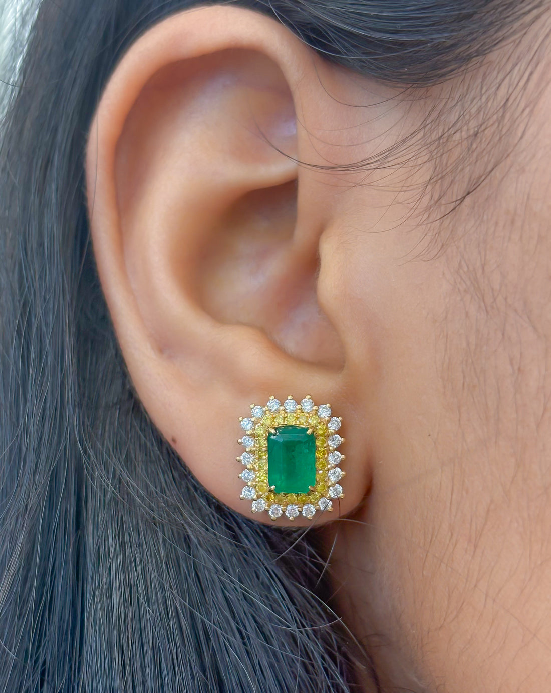 JPERG-4214/11652 Emerald Yellow Diamond Diamond Earring | 18K