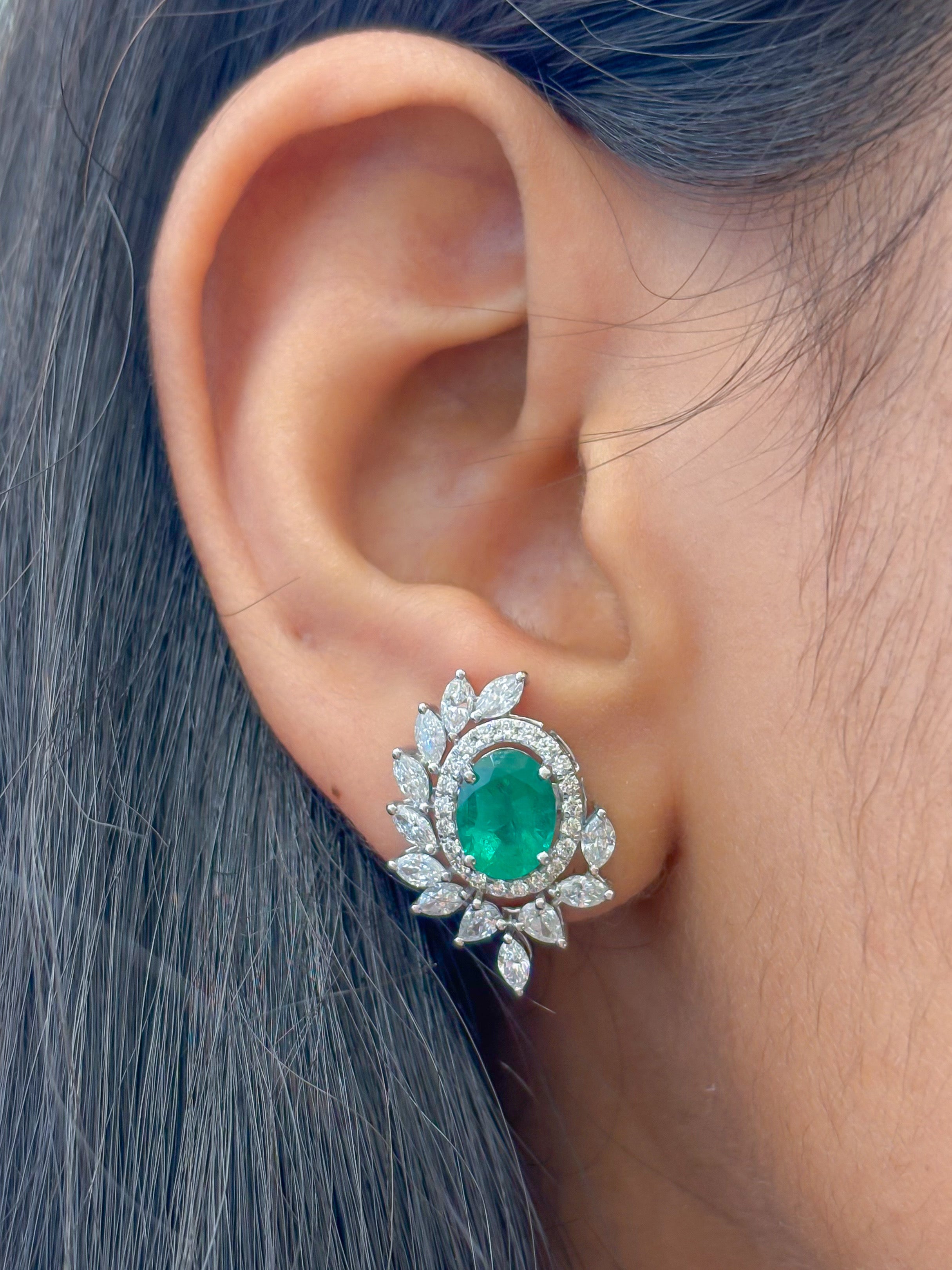 JPERG-4218/11704 Diamond Earring | 18K