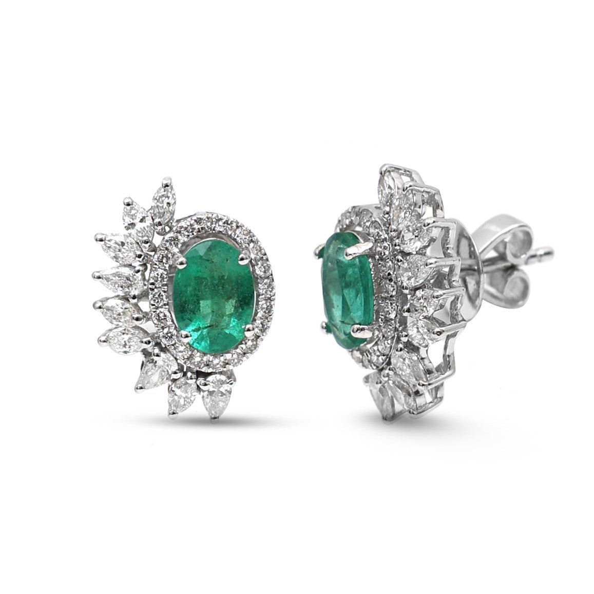 JPERG-4349/12105 Emerald Diamond Earring | 18K