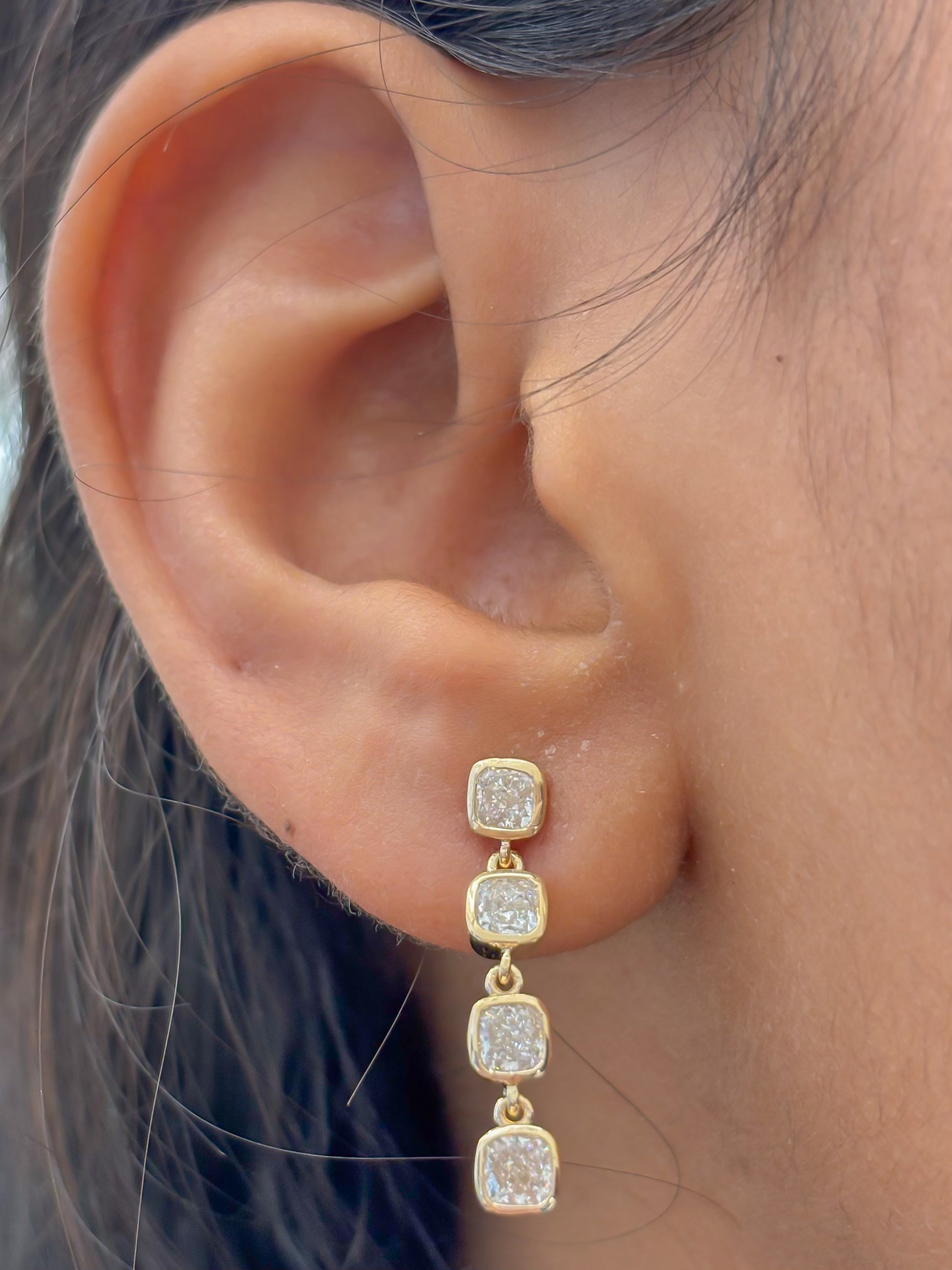 JPERG-4433/12527 Lab Grown Diamond Earring | 14K