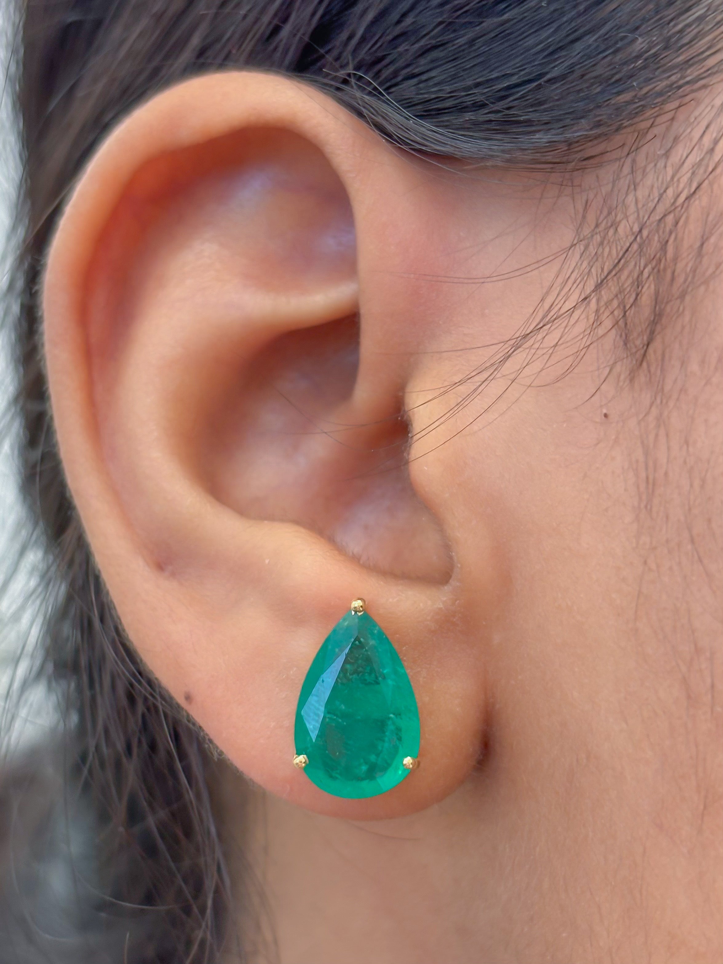 JPERG-4467/12630 Emerald Earring | 18K
