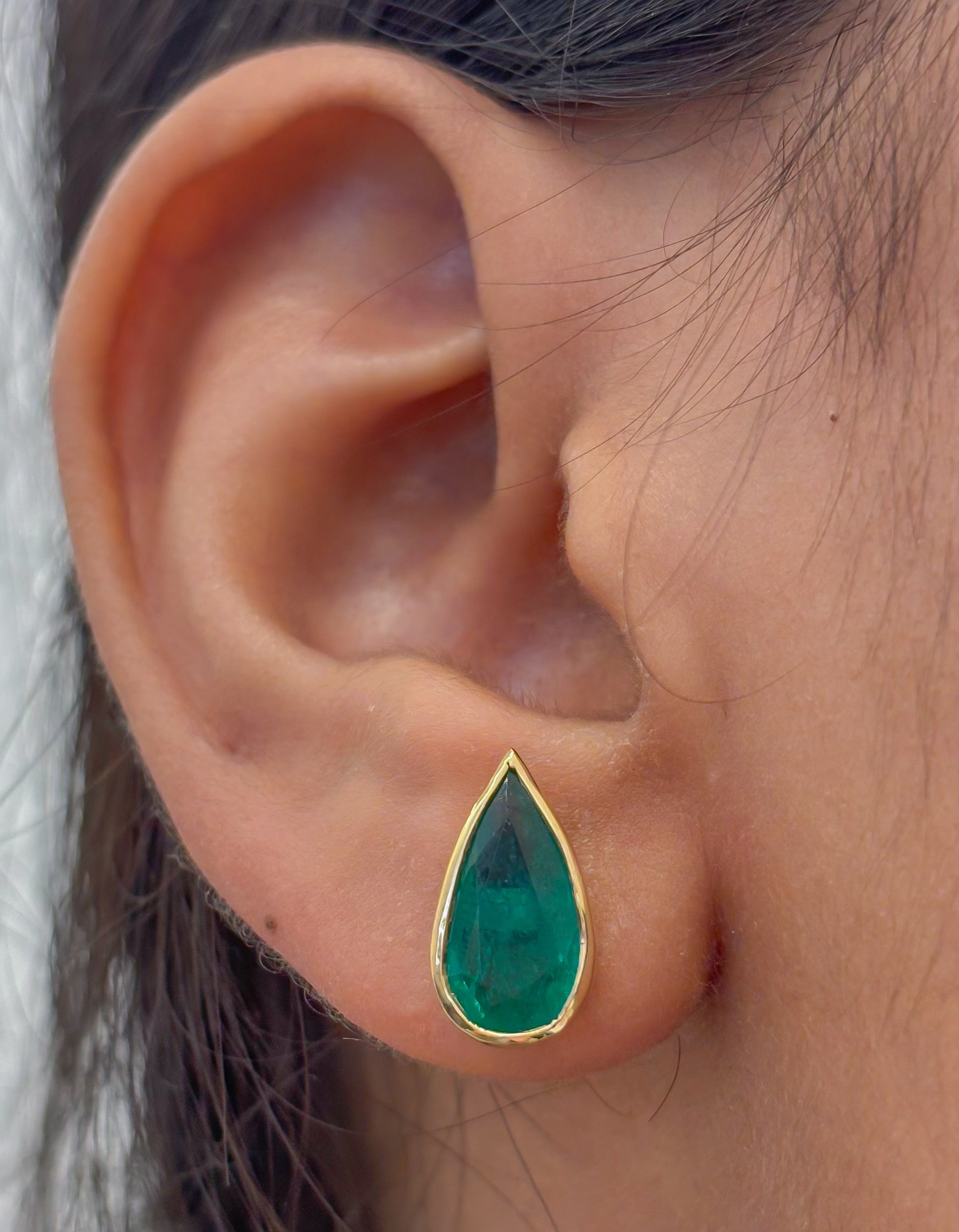 JPERG-4468/12631 Emerald Earring | 18K