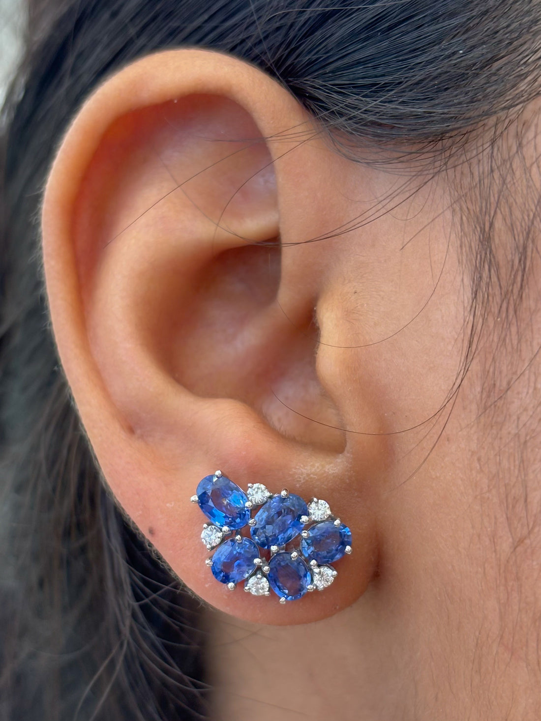 JPERG-4552/12896 Blue Sapphire Diamond Earring | 18K
