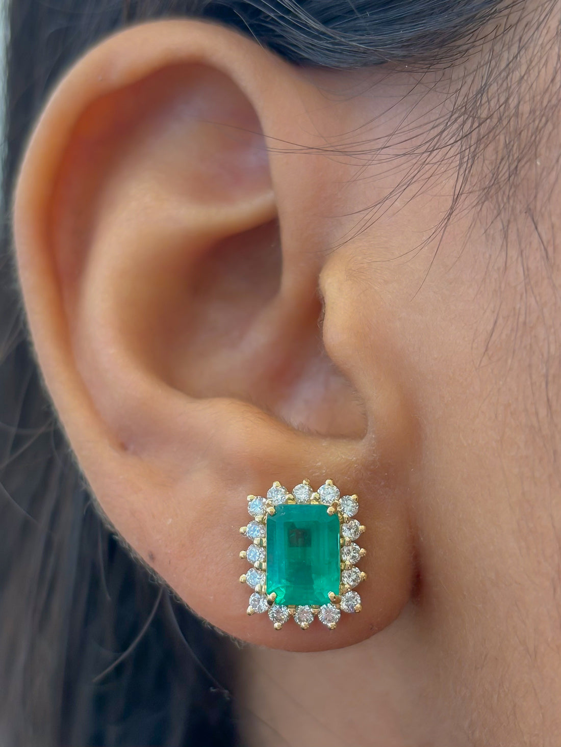 JPERG-4574/12946 Emerald Diamond Earring | 18K