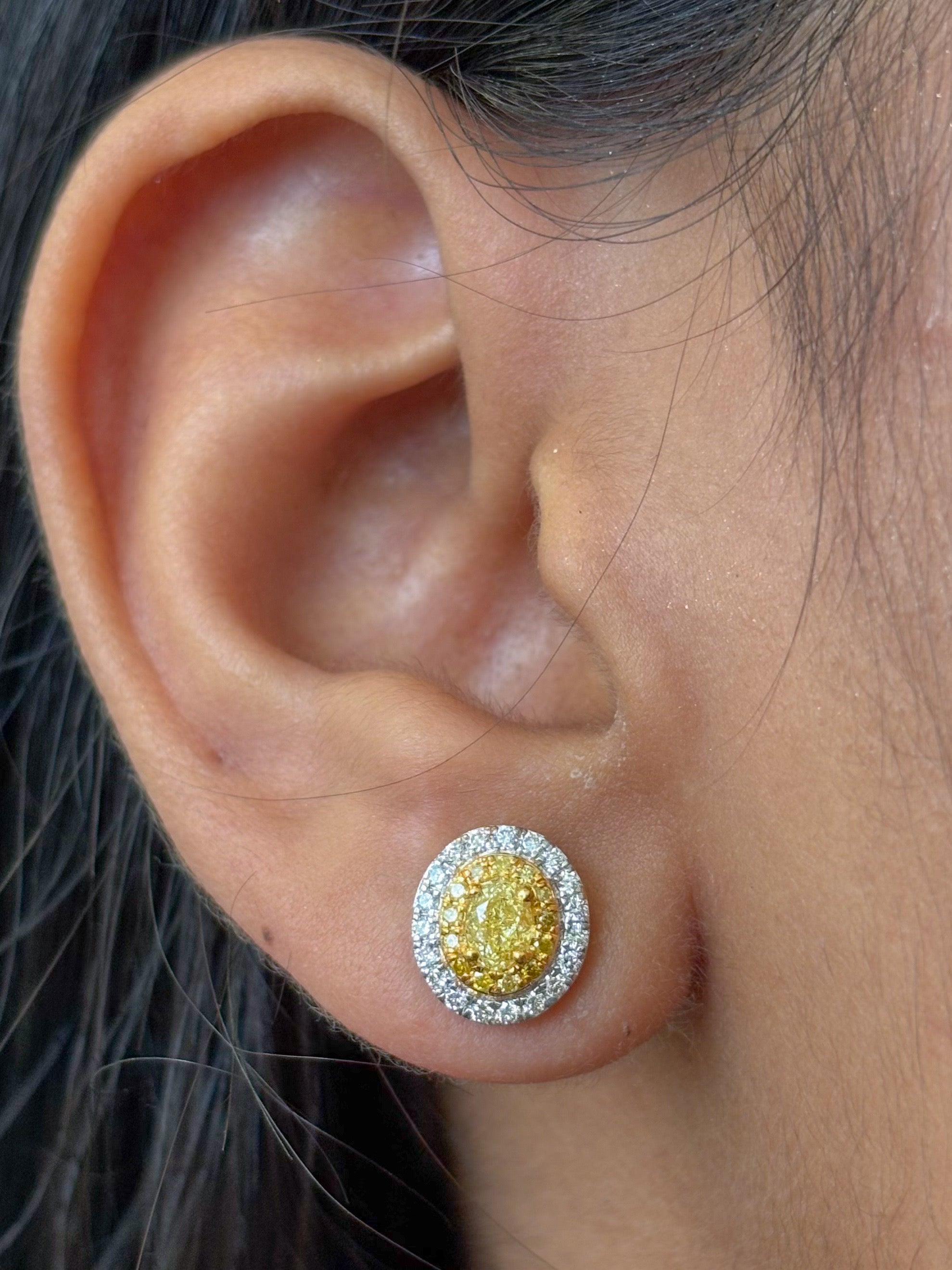 JPERG-4591/12985 Yellow Diamond Diamond Earring | 18K