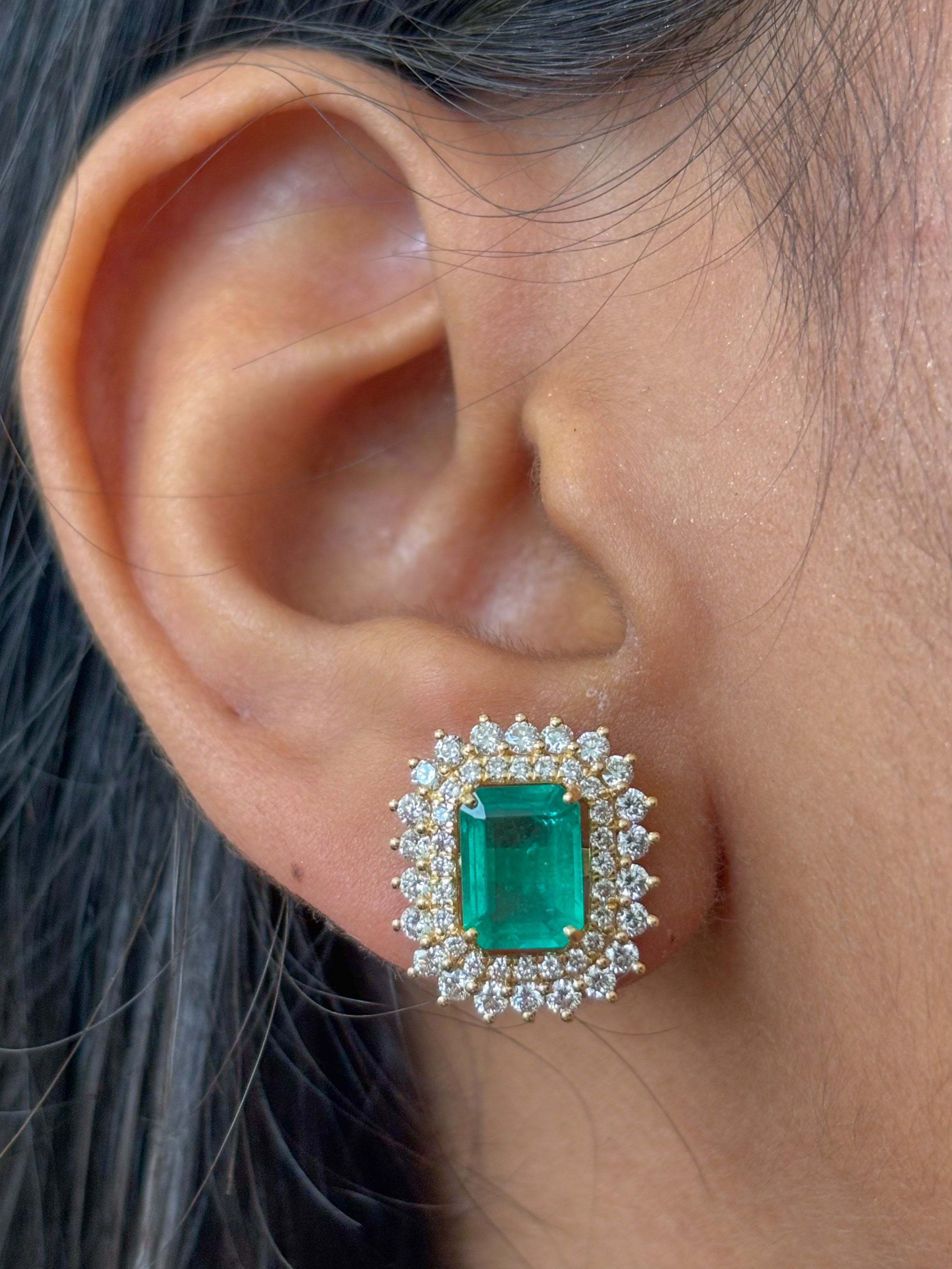 JPERG-4606/13000 Emerald Diamond Earring | 18K