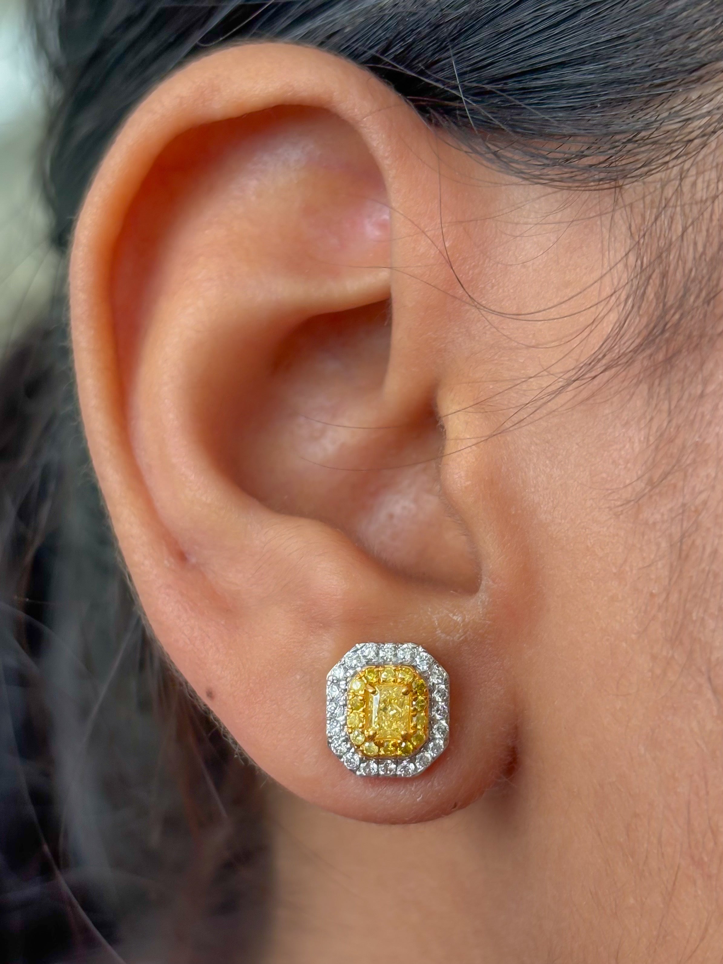 JPERG-4627/13099 Yellow Diamond Diamond Earring | 18K
