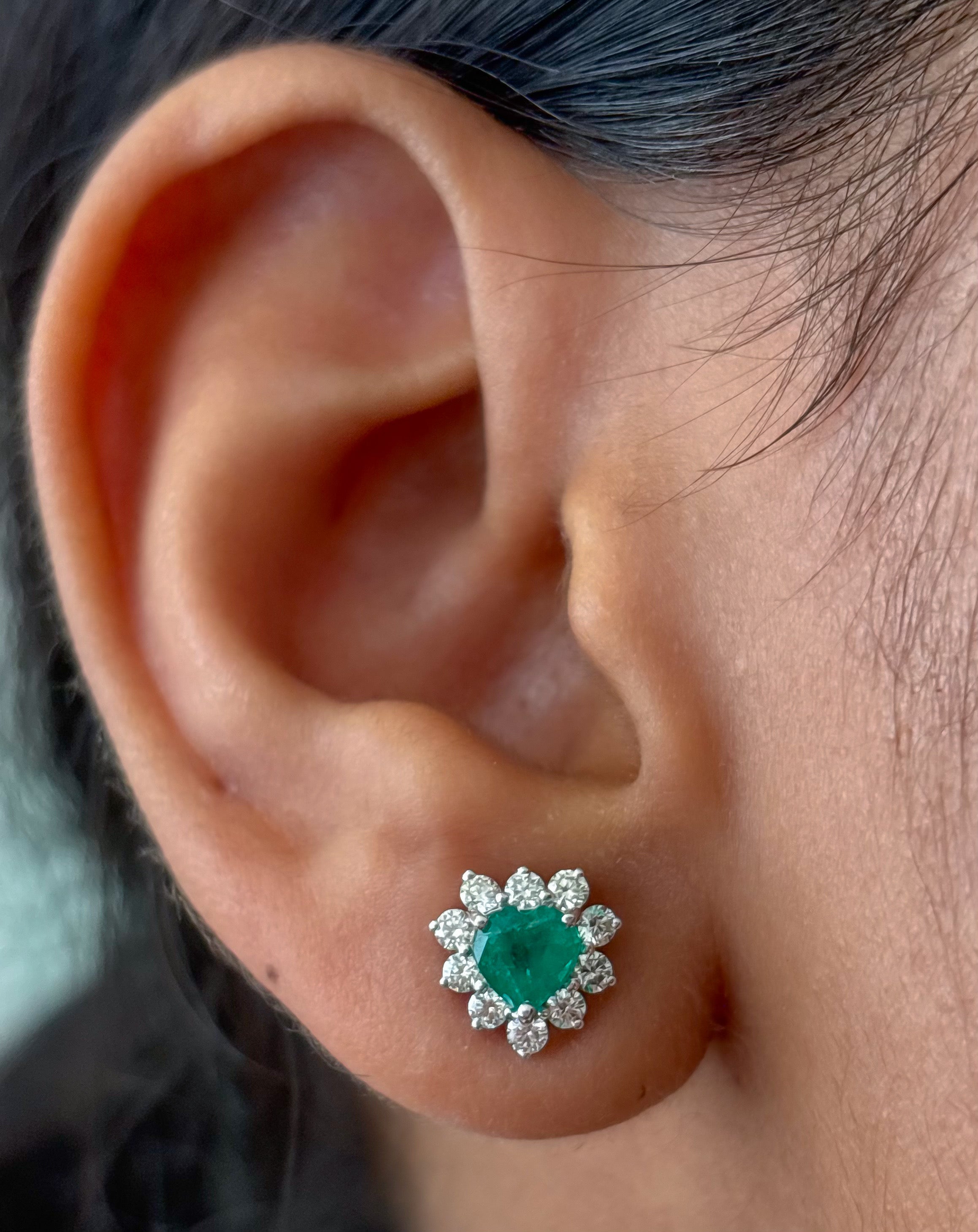 JPERG-4680/13288 Emerald Diamond Earring | 18K