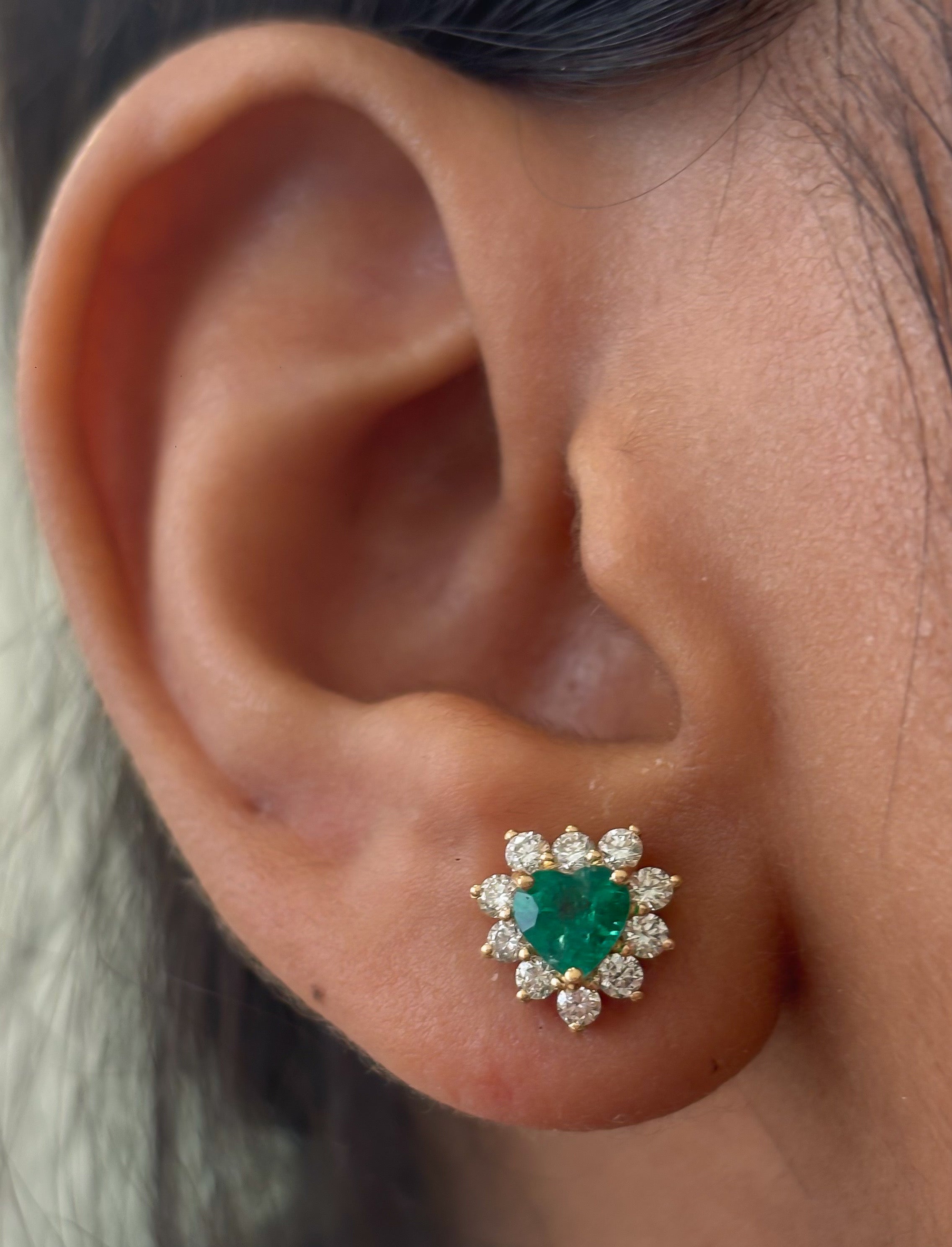 JPERG-4685/13293 Emerald Diamond Earring | 18K