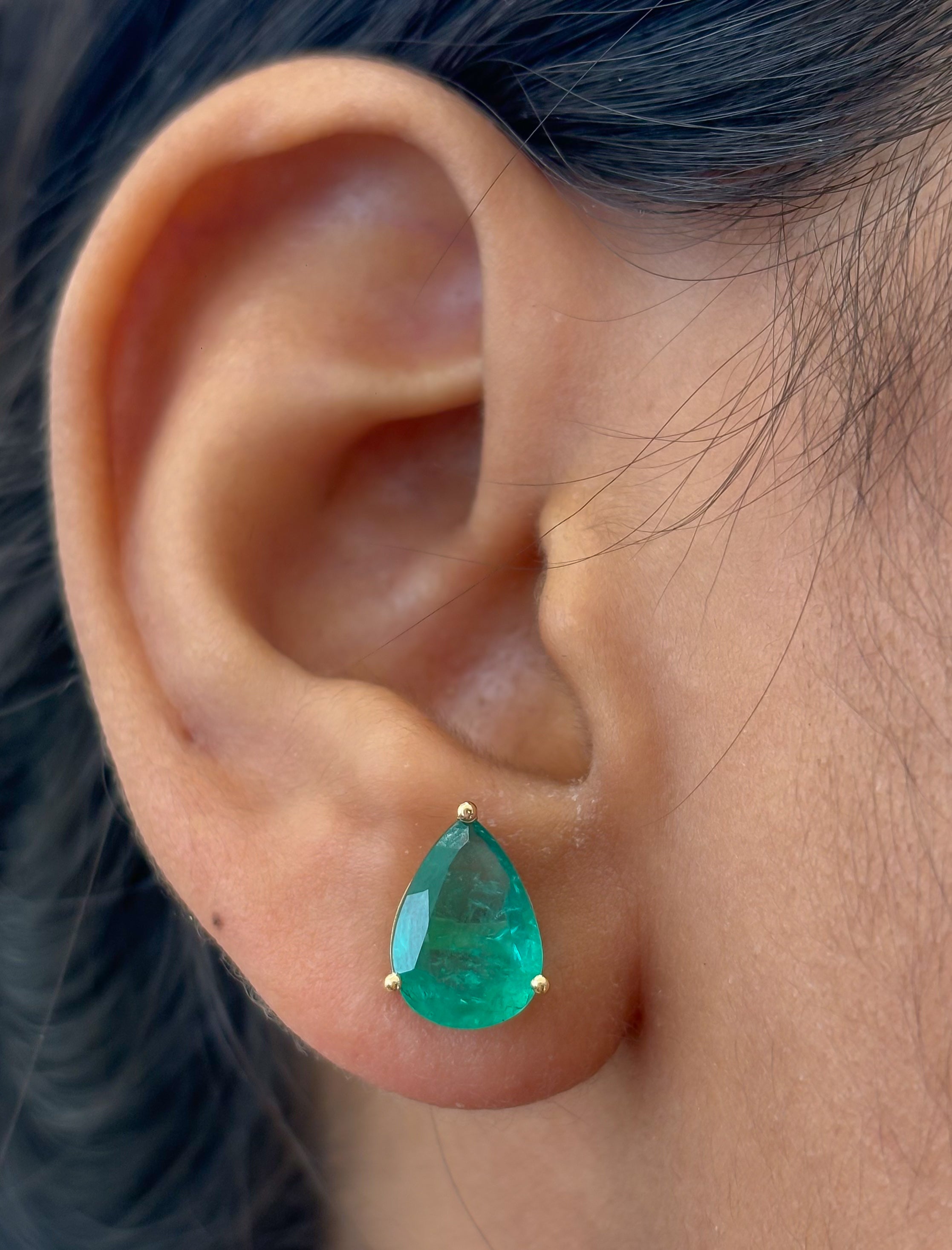 JPERG-4740/13440 Diamond Emerald Earring | 18K