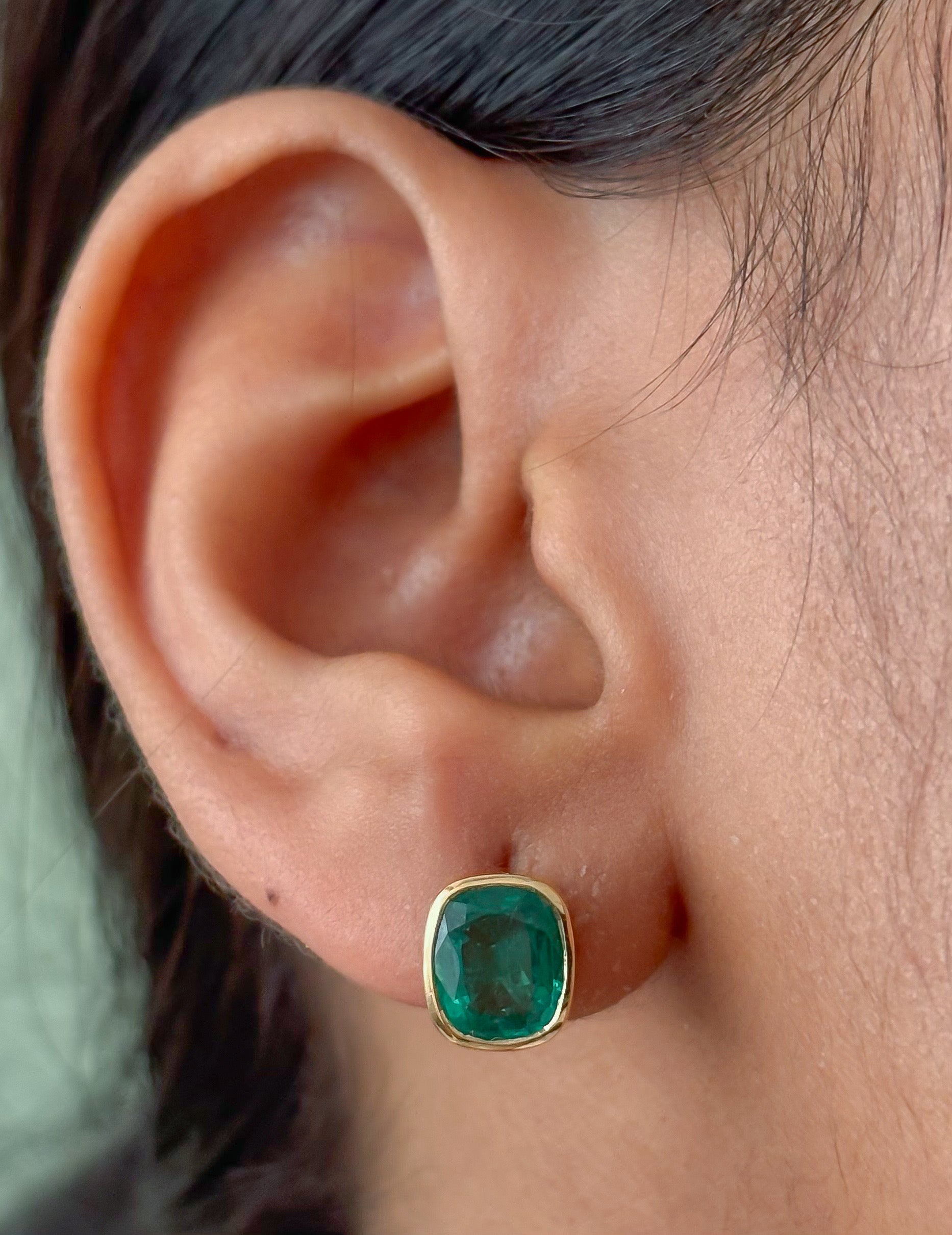JPERG-4770/13564 Emerald Earring | 18K