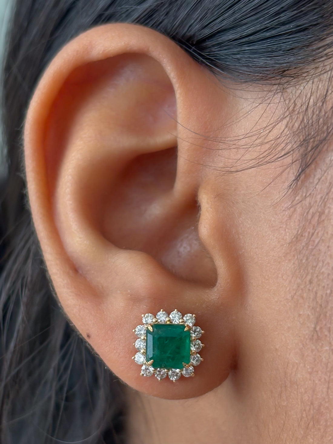 JPERG-4788/13663 Emerald Diamond Earring | 18K