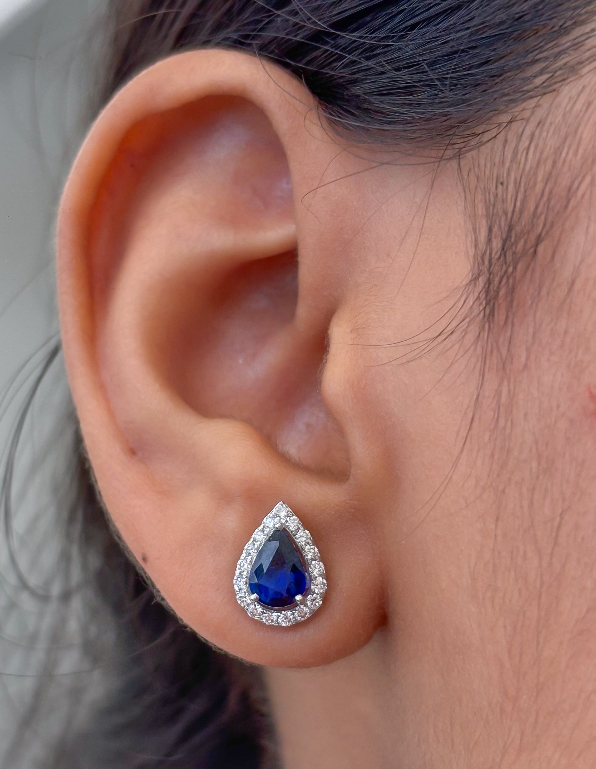 JPERG-4835/13791 Blue Sapphire Diamond Earring | 18K