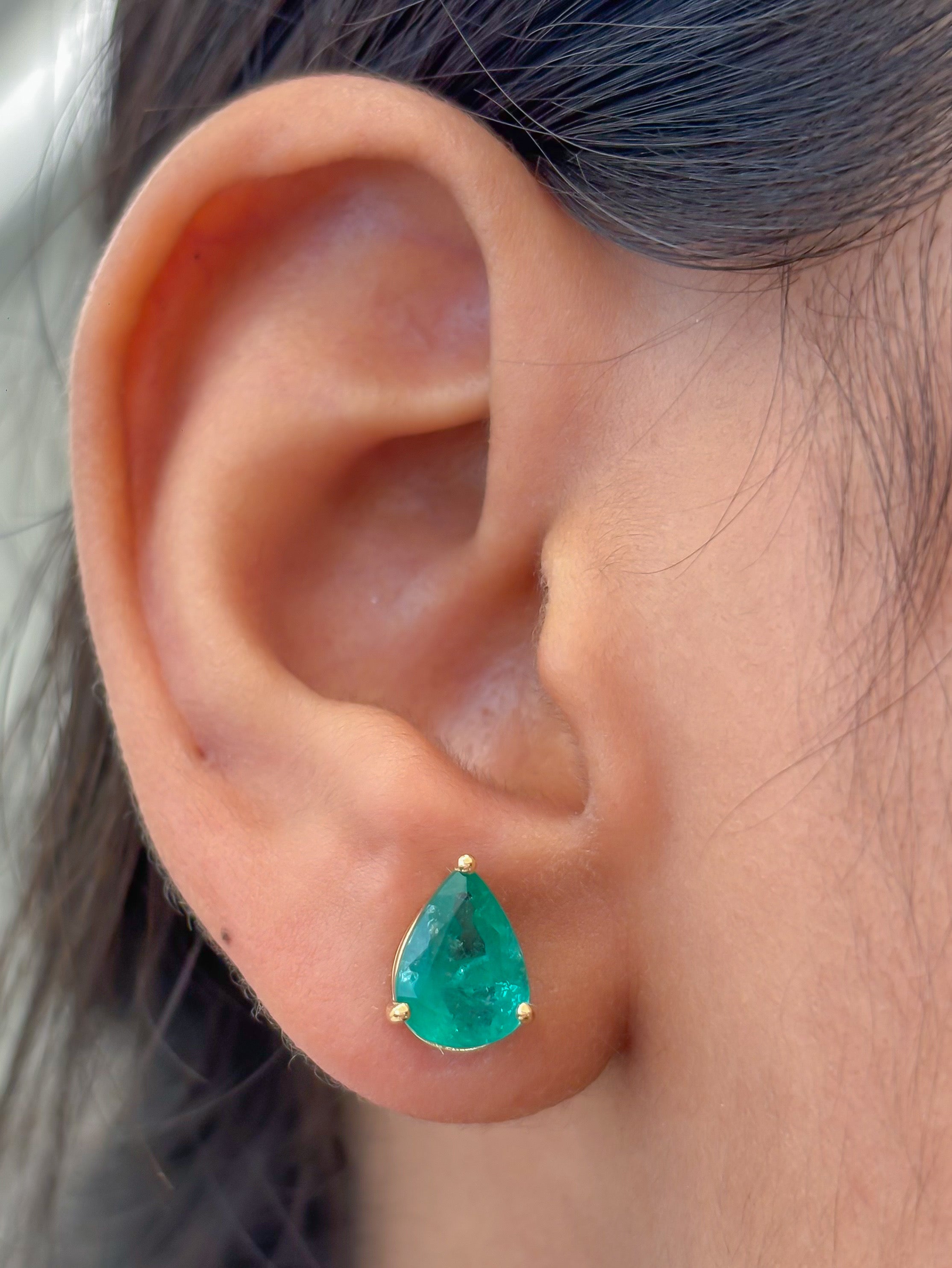 JPERG-4840/13812 Diamond Emerald Earring | 18K