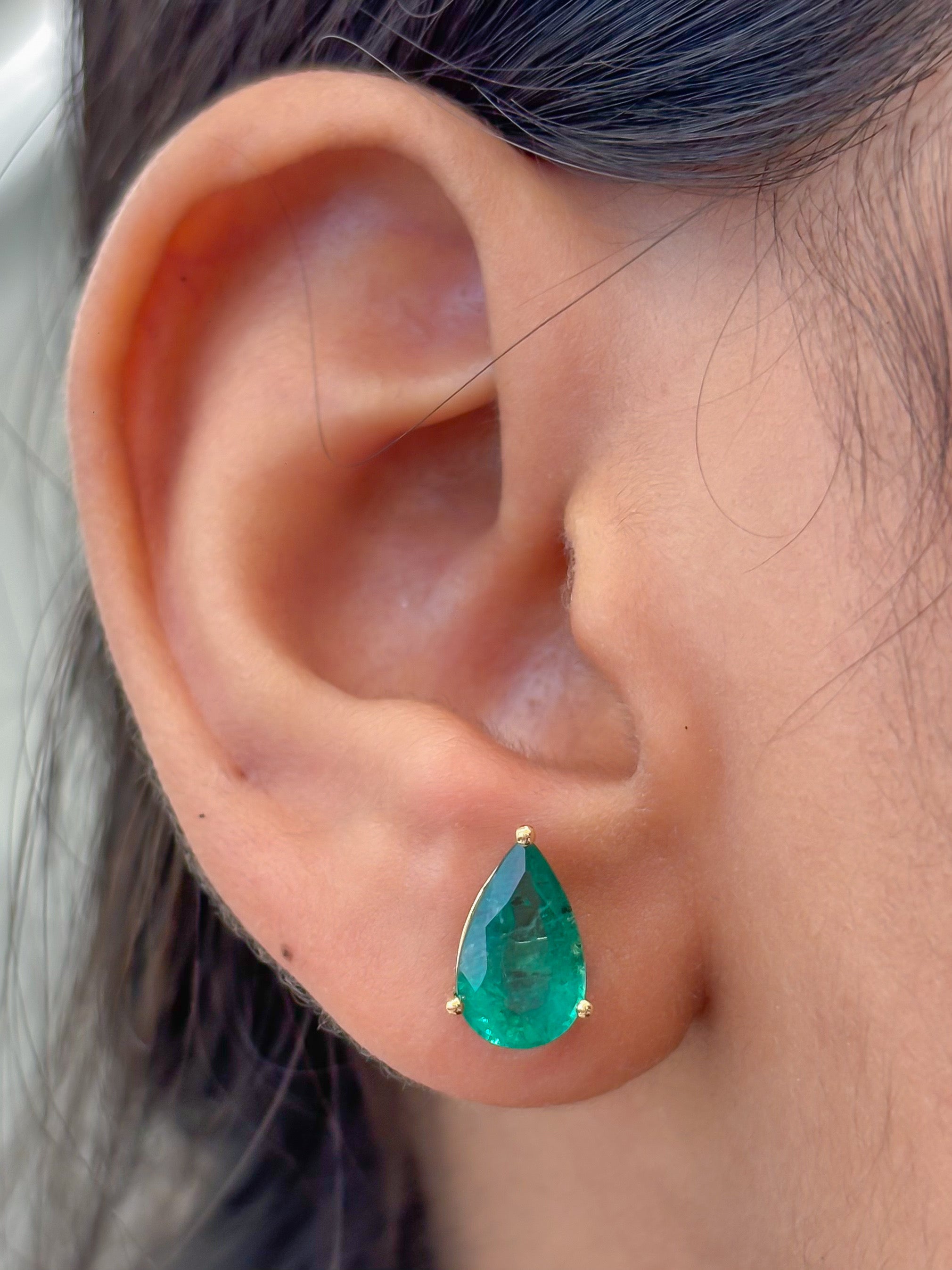 JPERG-4841/13813 Diamond Emerald Earring | 18K