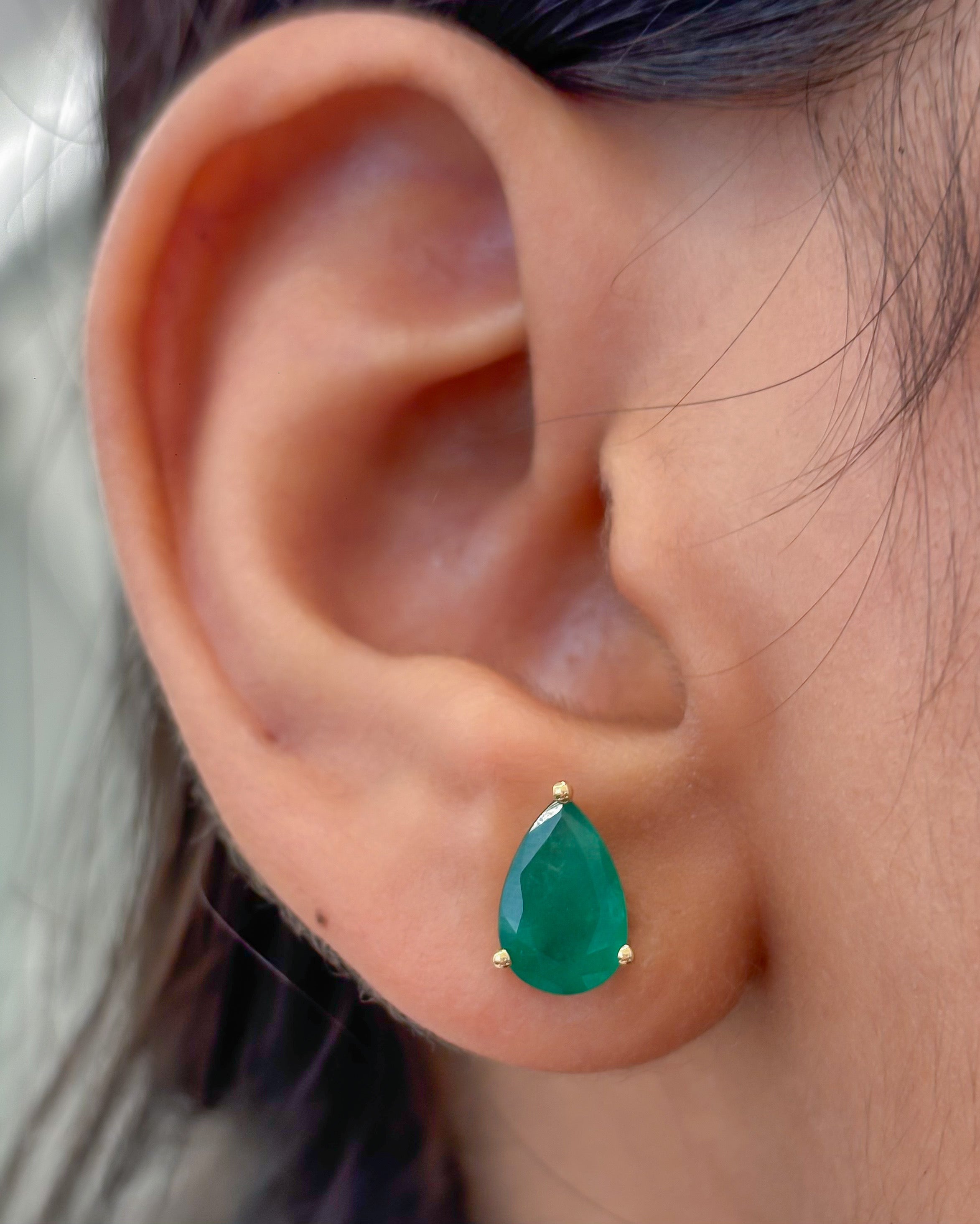 JPERG-4842/13814 Diamond Emerald Earring | 18K