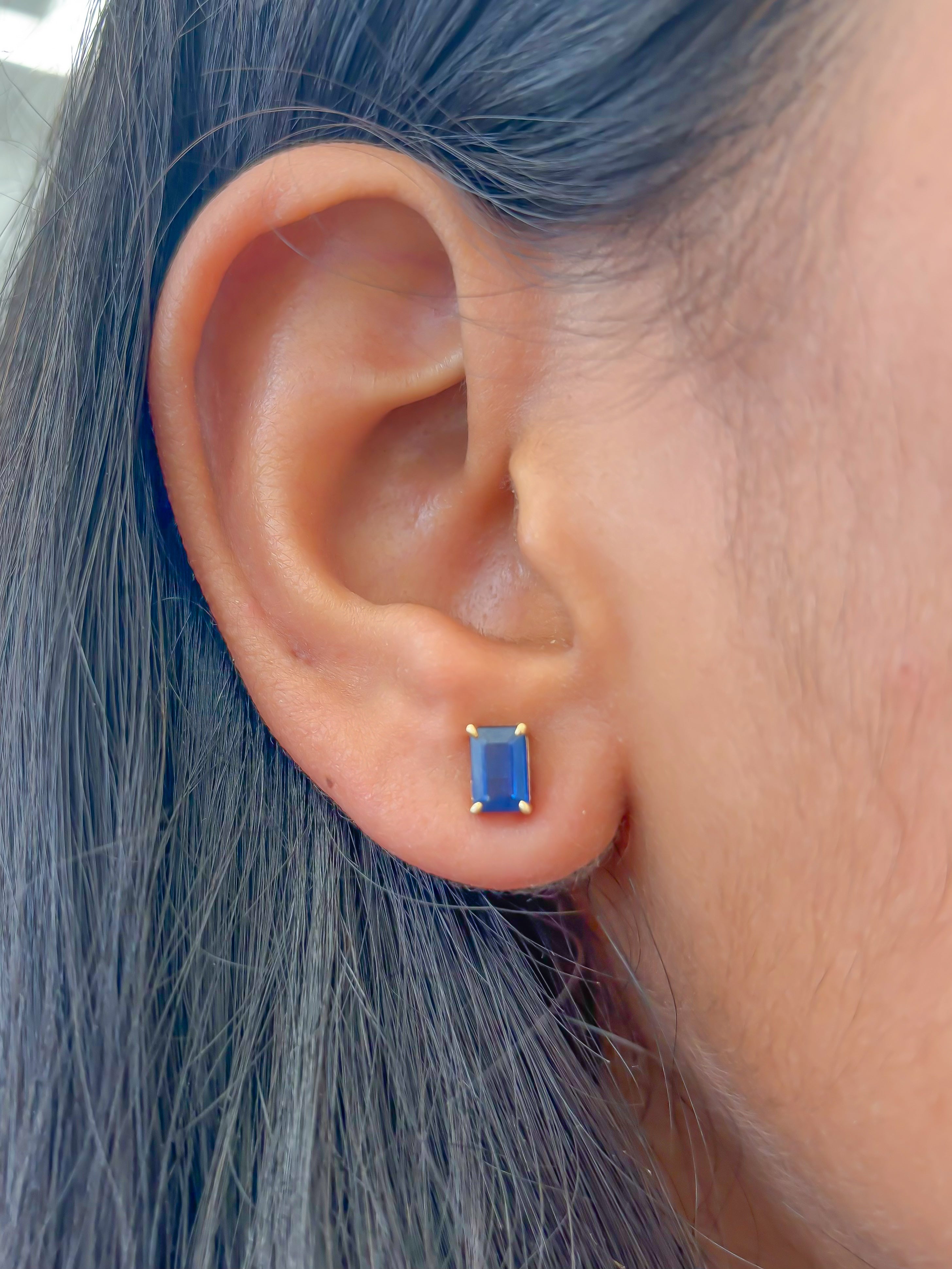 JPERG-571/3081 Blue Sapphire Studs Earring | 14K