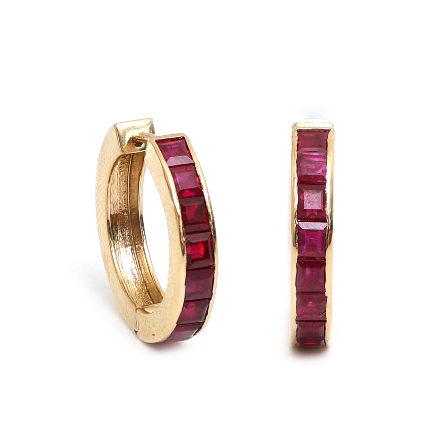 JPERG-604/3367 Ruby Square Hoops Earring | 18K