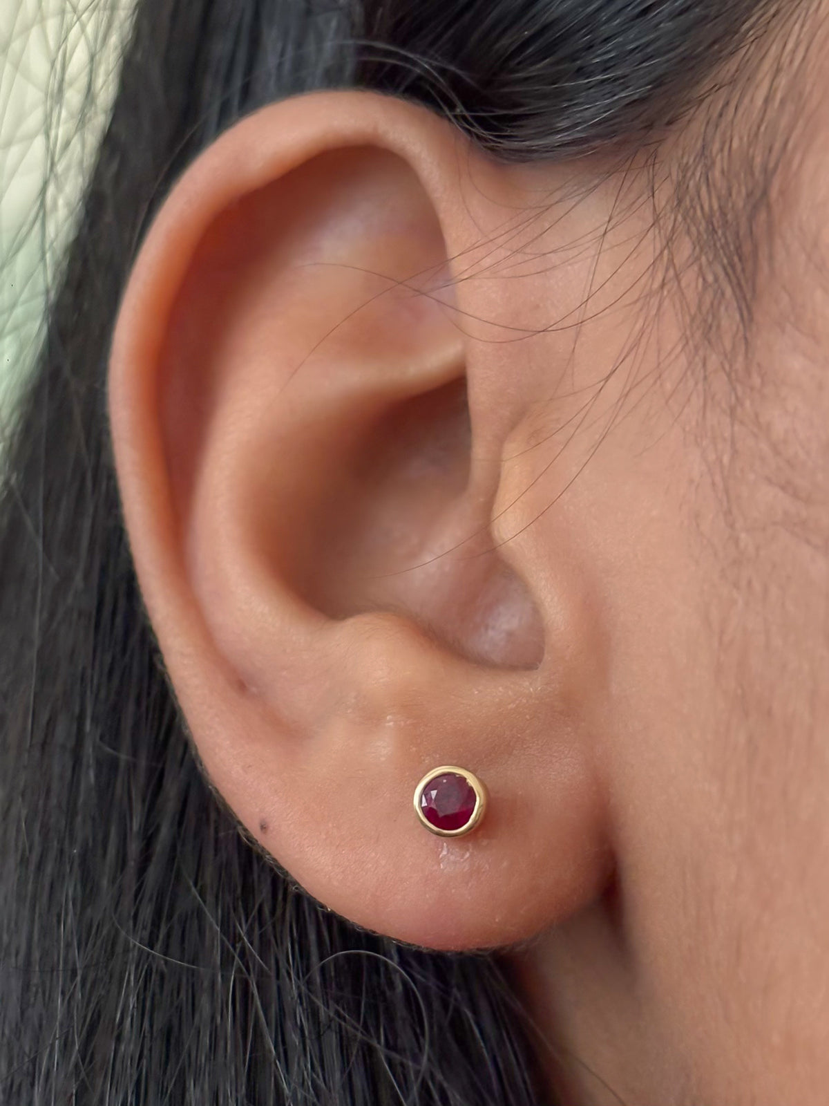 JPERG-728/3783 Ruby Round 3Mm Piercing Earring | 14K