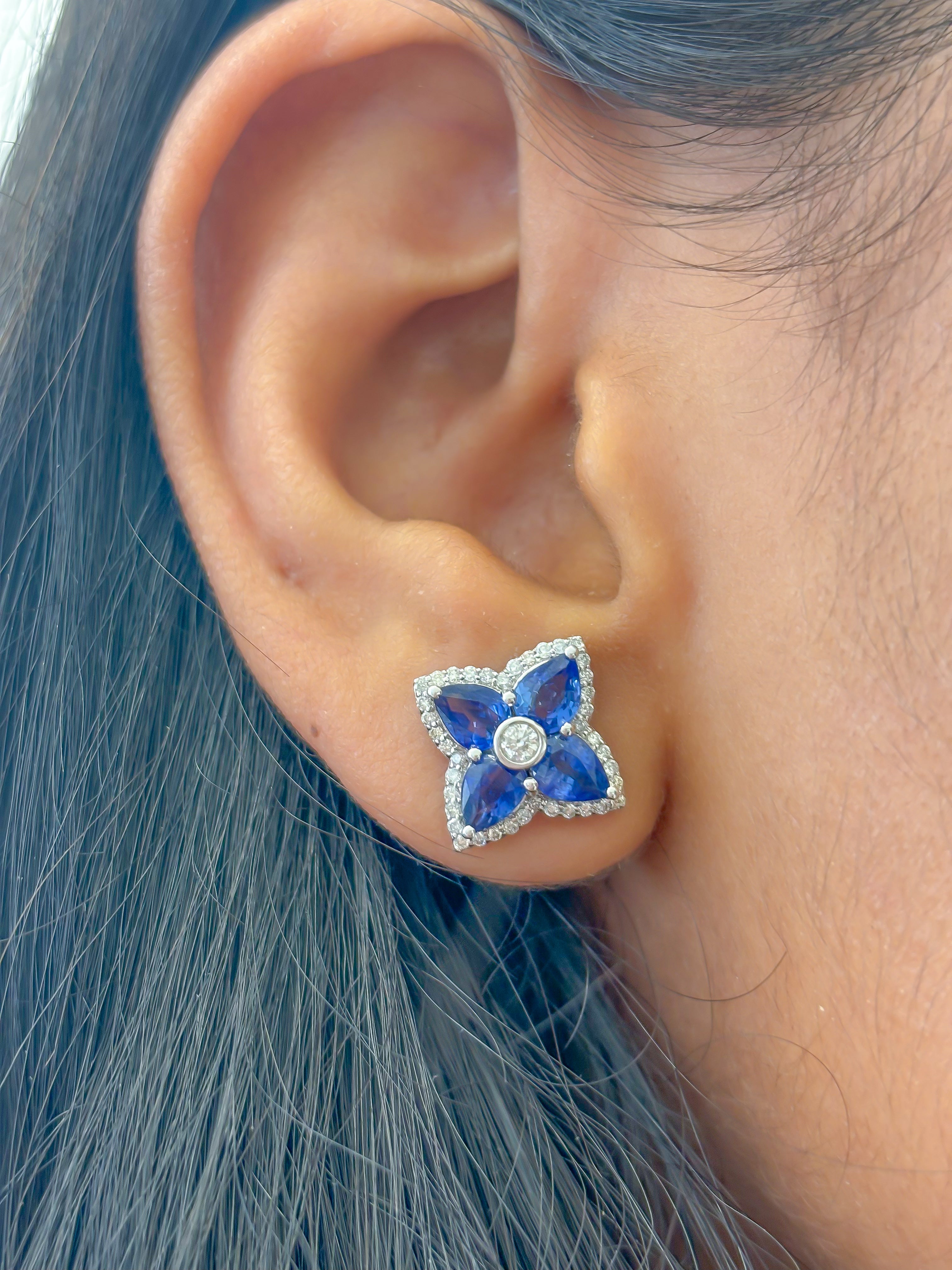 JPERG-765/3835 Blue Sapphire Studs Earring | 14K