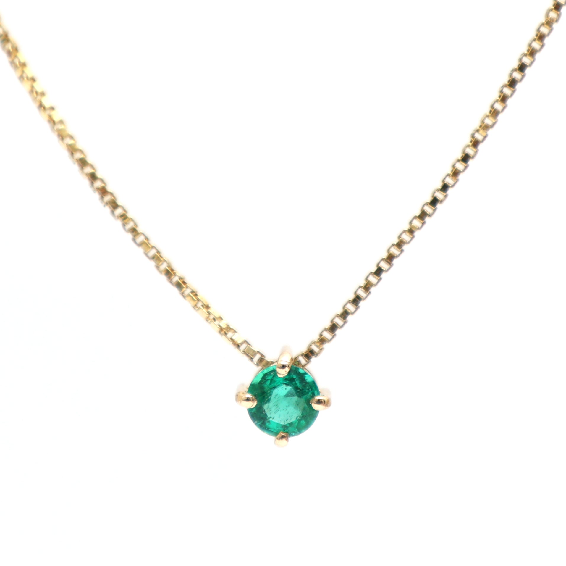 JPNC-564/7028 Emerald Round 4Mm Thin Chain Necklace | 18K