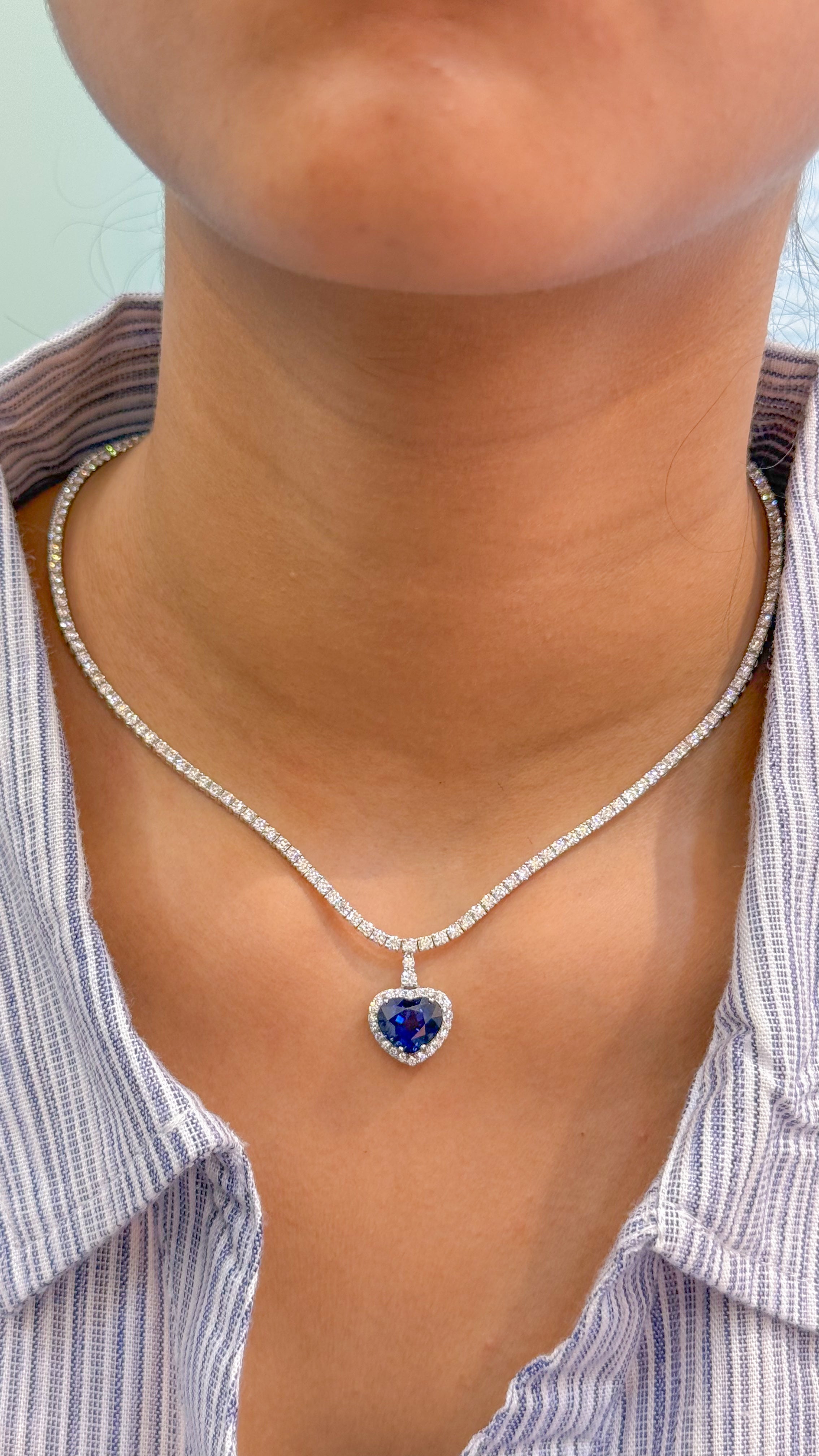 JPNC-584/7254 Blue Sapphire Heart With Diamond 2Mm Necklace | 18K