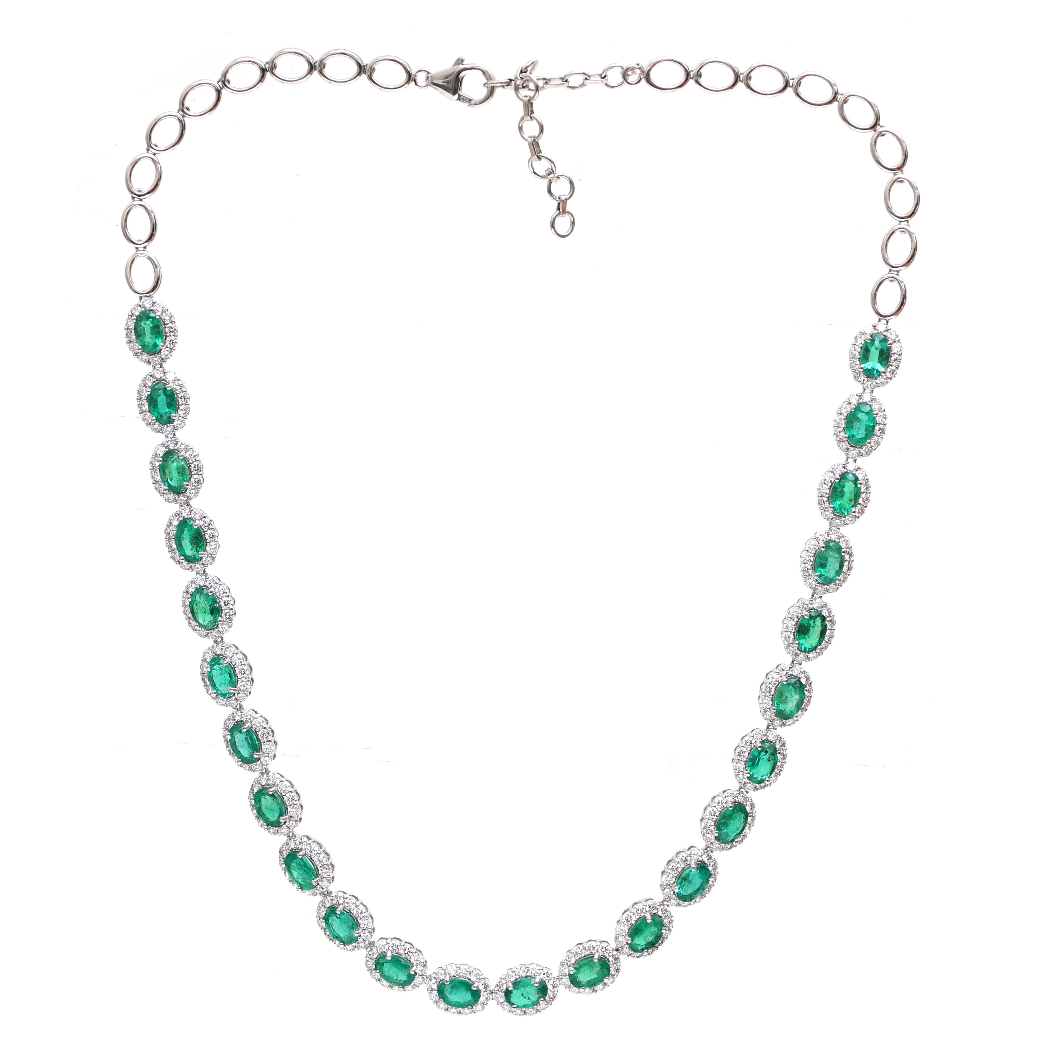 JPNC-618/7571 Emerald Oval 6X4 With Diamond Necklace | 18K