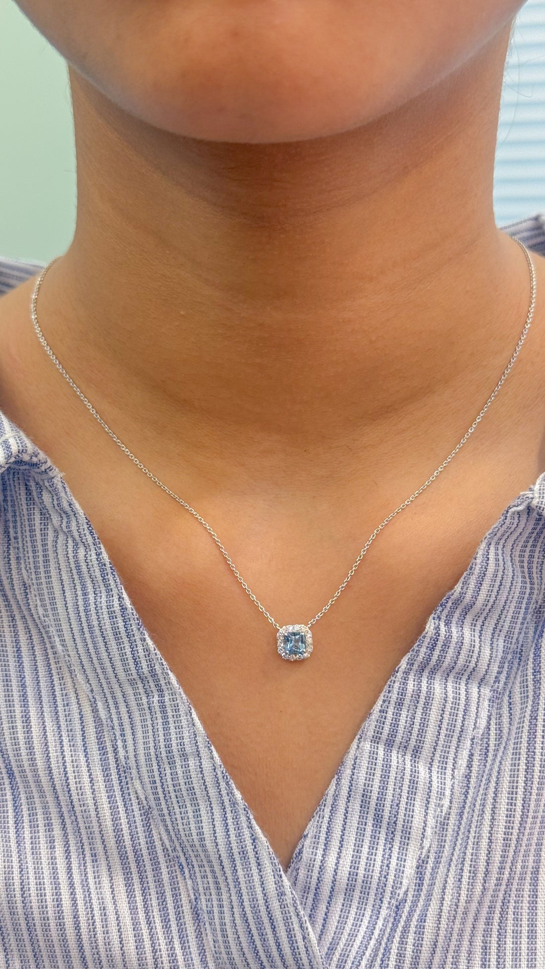 JPNC-635/7715 Aquamarine Square Octagon Chain Necklace | 18K