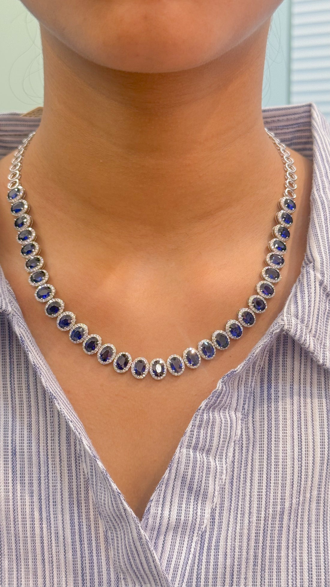 JPNC-641/7921 Blue Sapphire Oval Diamond Necklace | 18K