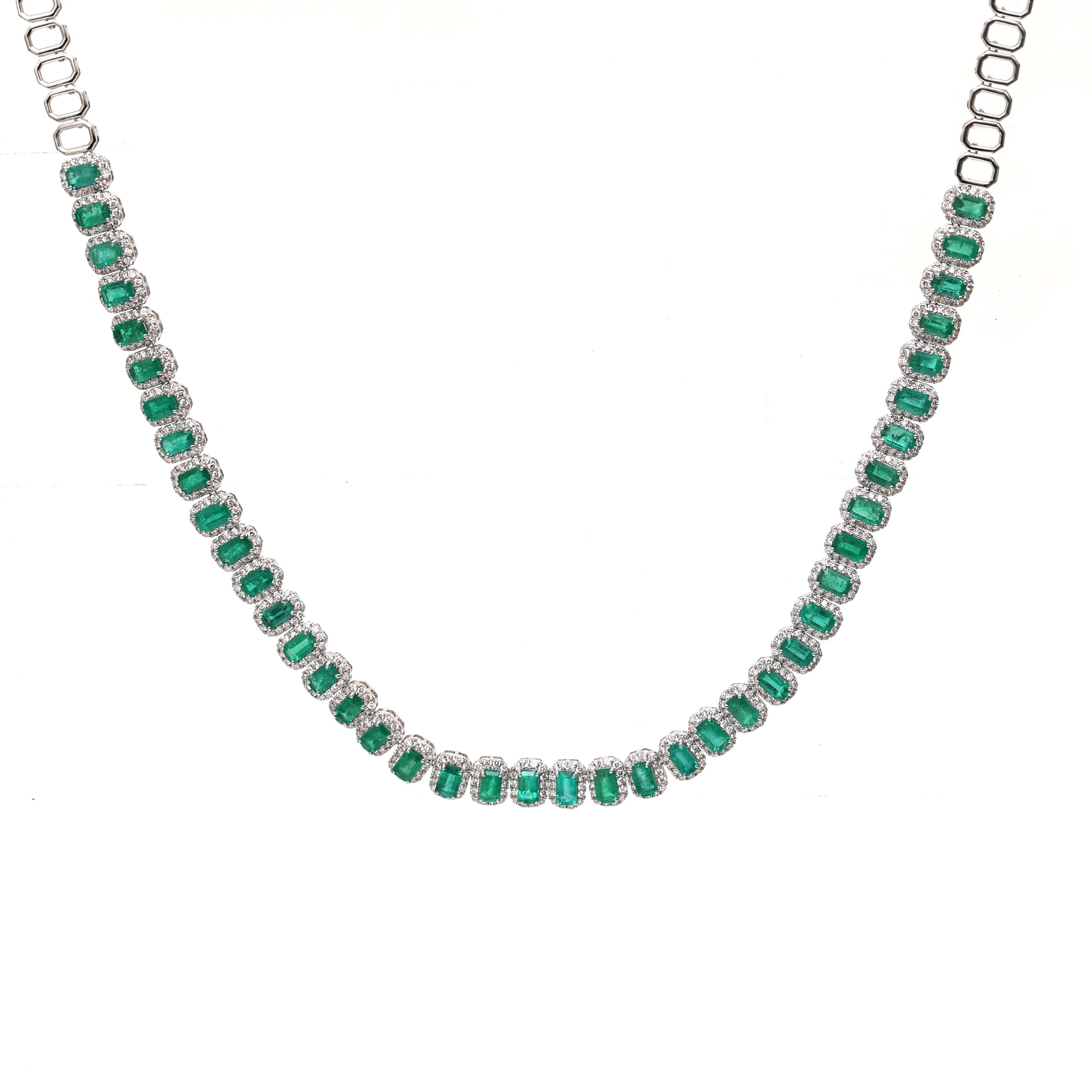 JPNC-648/7968 Emerald Octagon Diamond Necklace | 18K