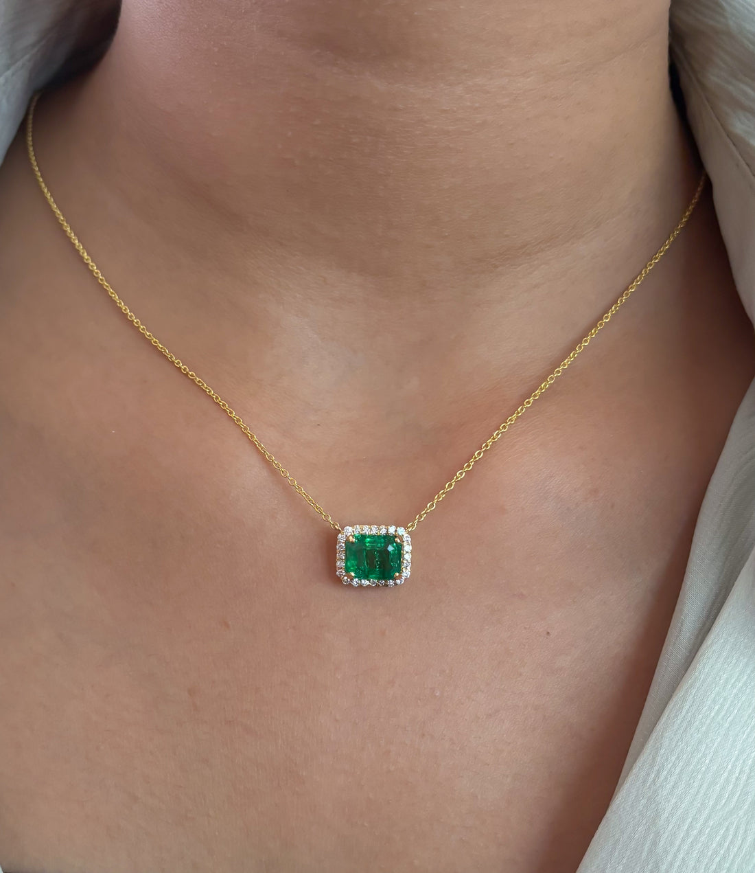 JPNC-656/8026 Emerald Octagon Diamond Chain Necklace | 18K