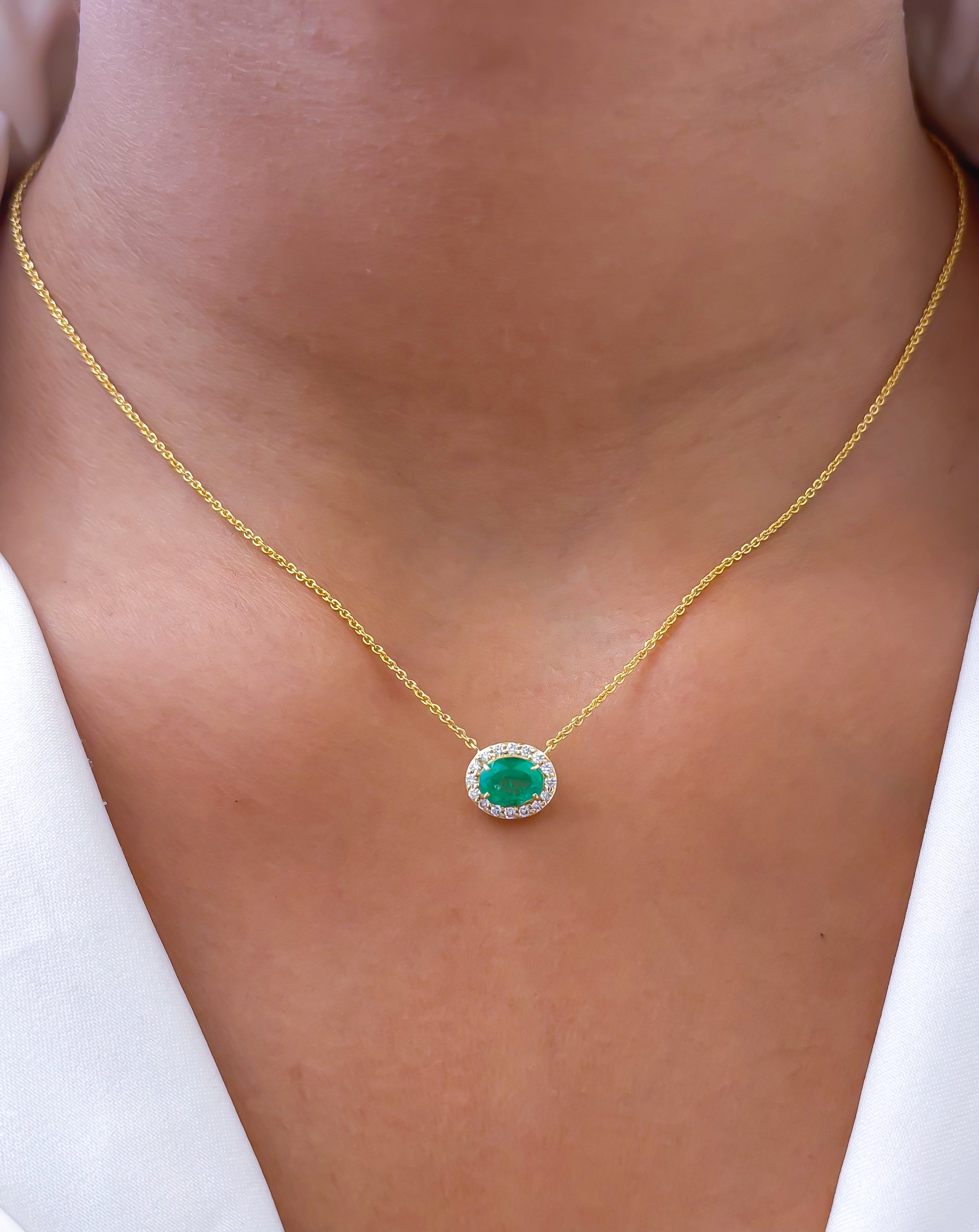 JPNC-731/10048 Colombian Emerald Diamond Necklace | 18K