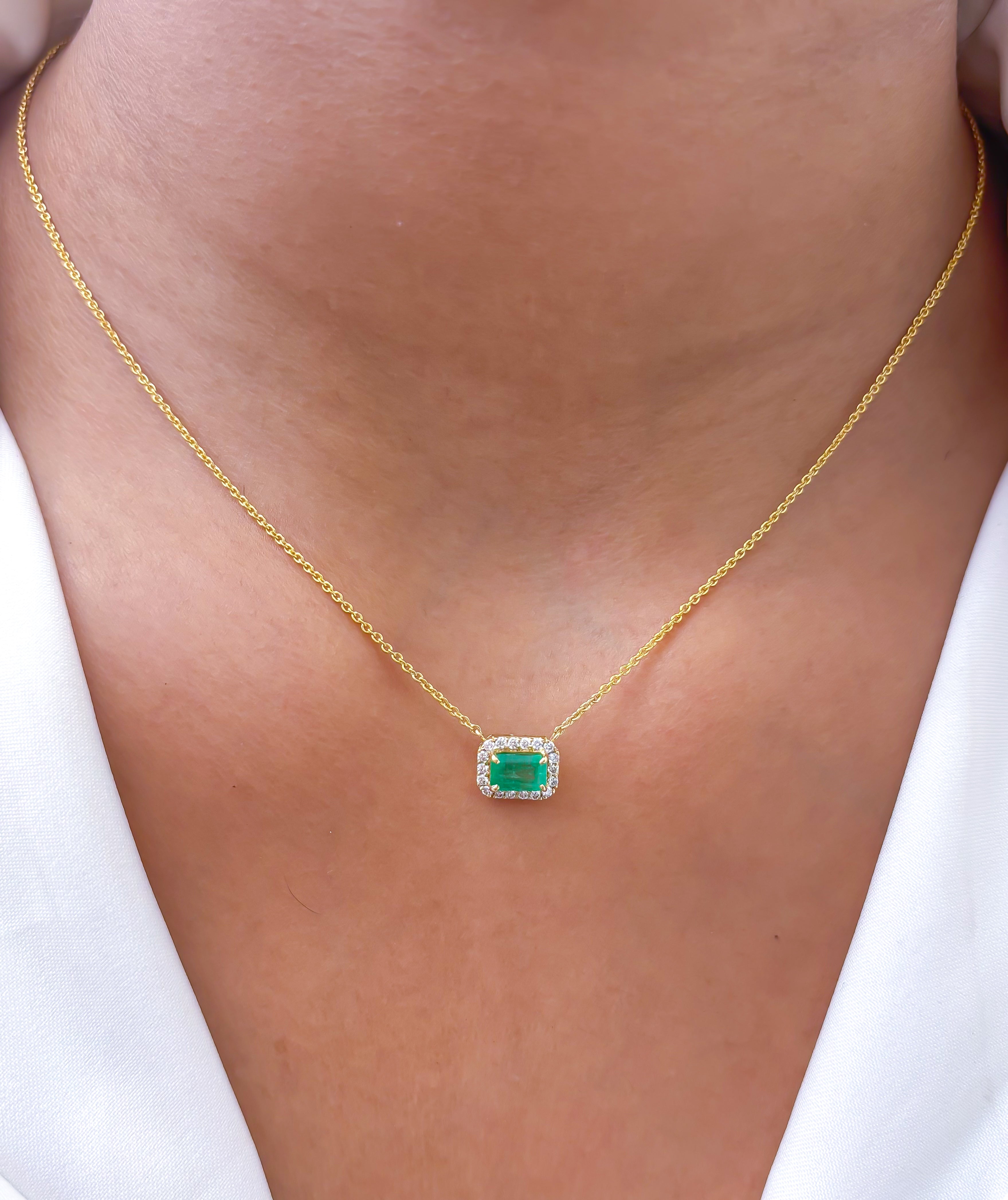 JPNC-735/10052 Colombian Emerald Diamond Necklace | 18K