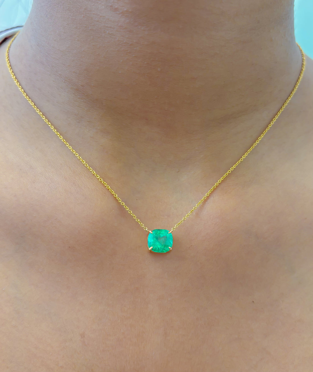 JPNC-752/10089 Colombian Emerald Necklace | 18K