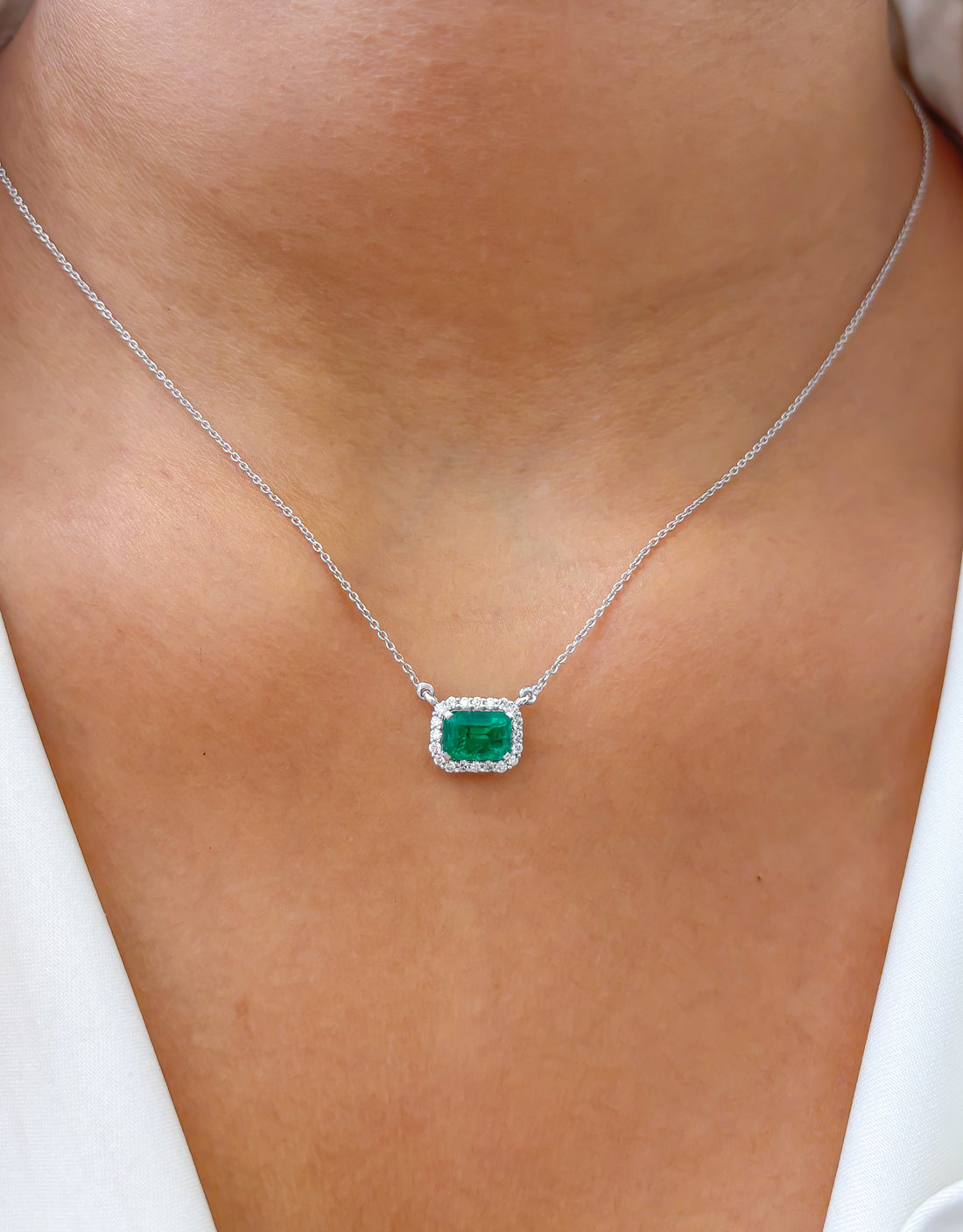 JPNC-771/10373 Emerald Diamond Necklace | 18K