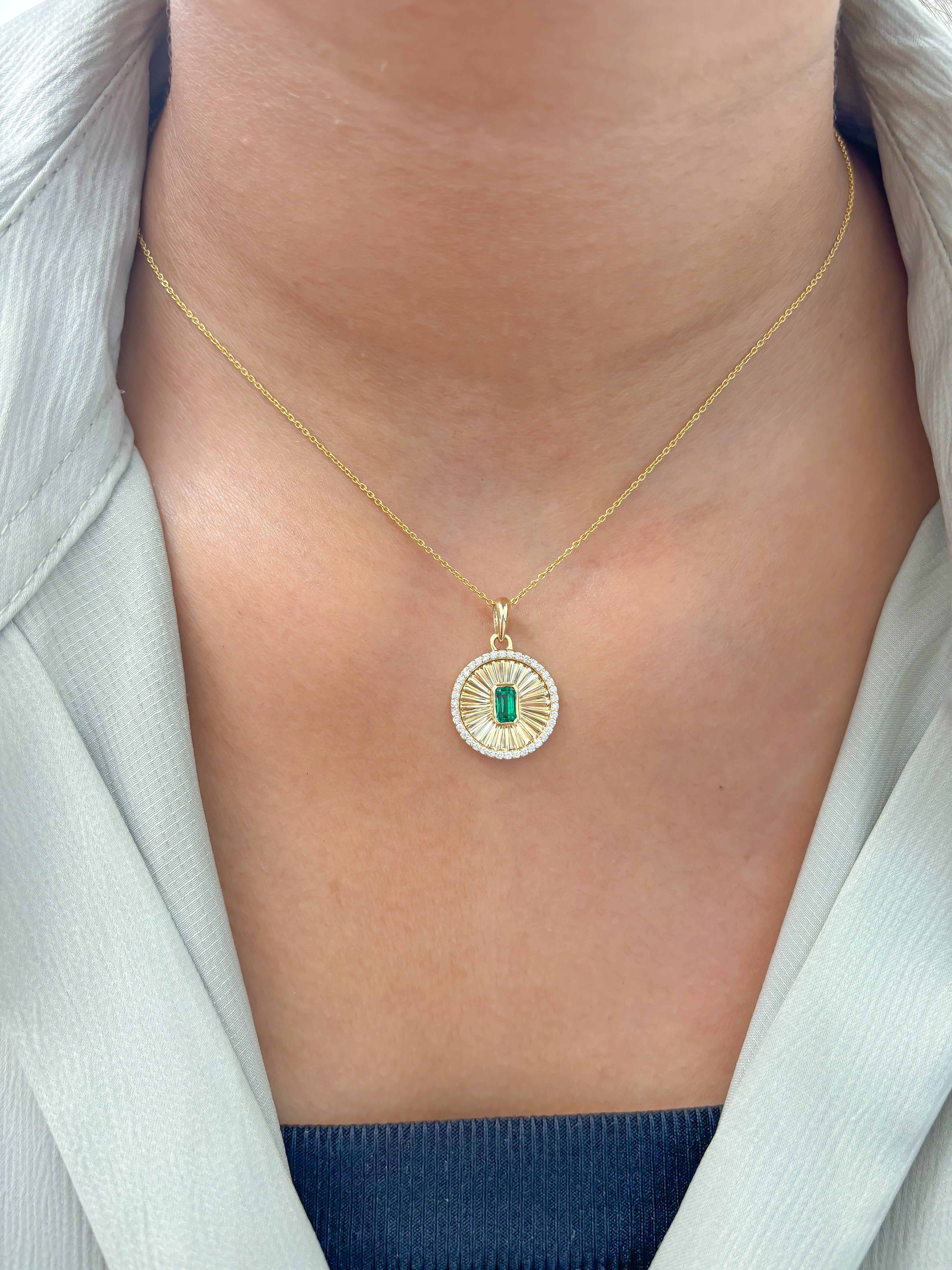 JPNC-784/10542 Emerald Diamond Necklace | 14K