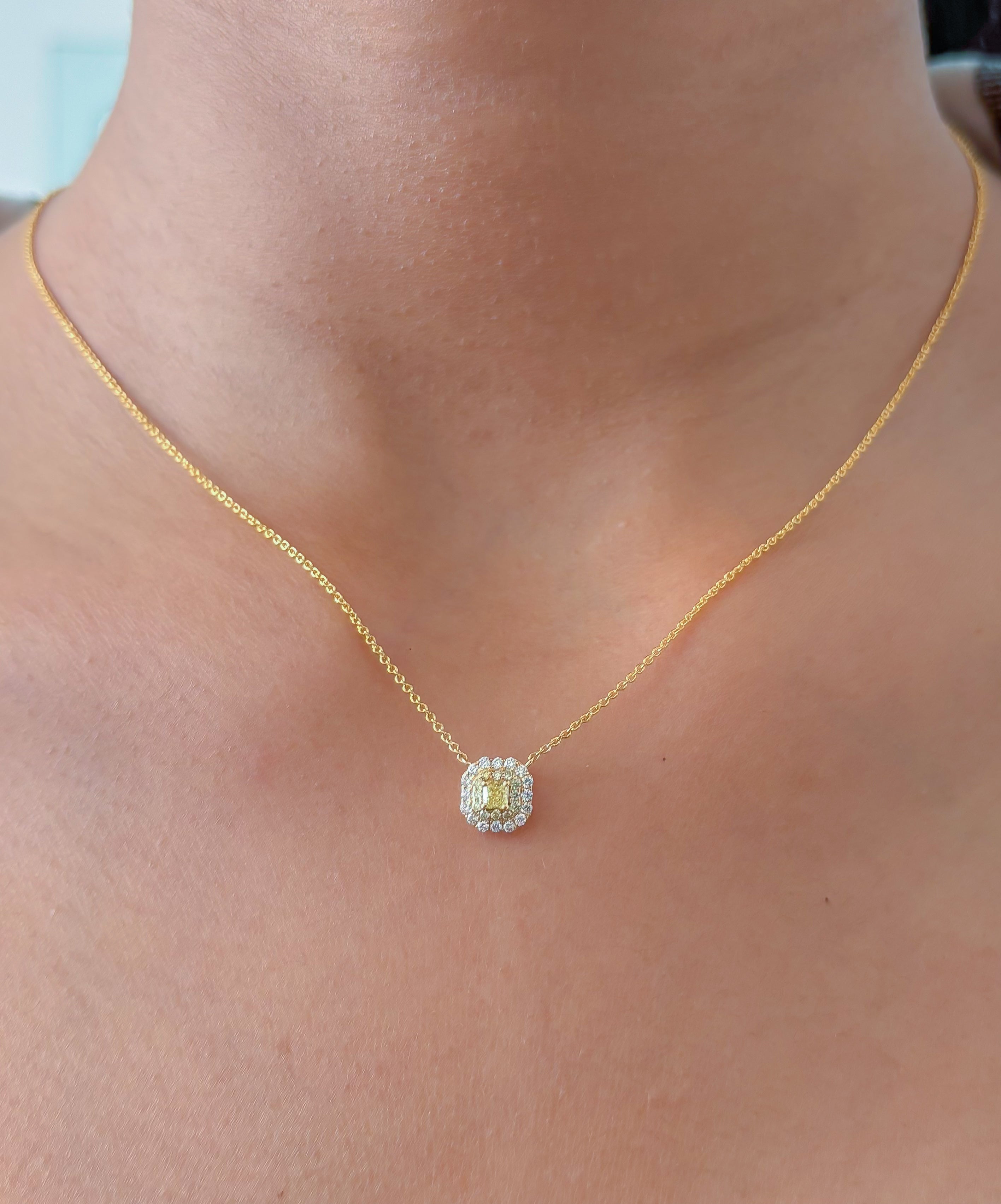 JPNC-790/10760 Yellow Diamond Diamond Necklace | 18K