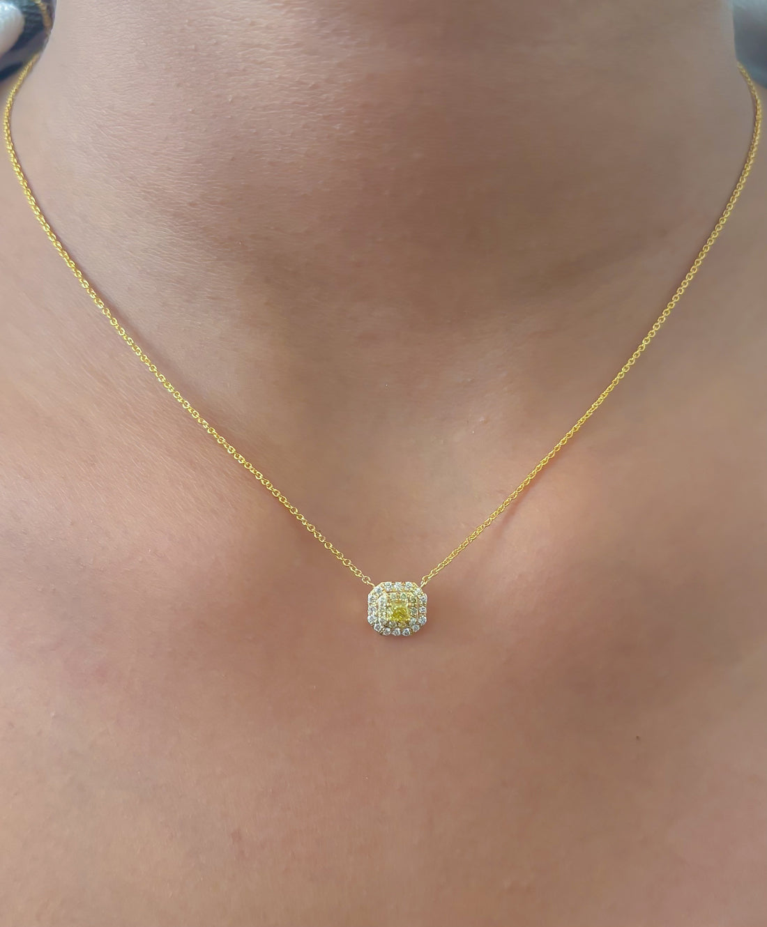 JPNC-795/10775 Yellow Diamond Diamond Necklace | 18K