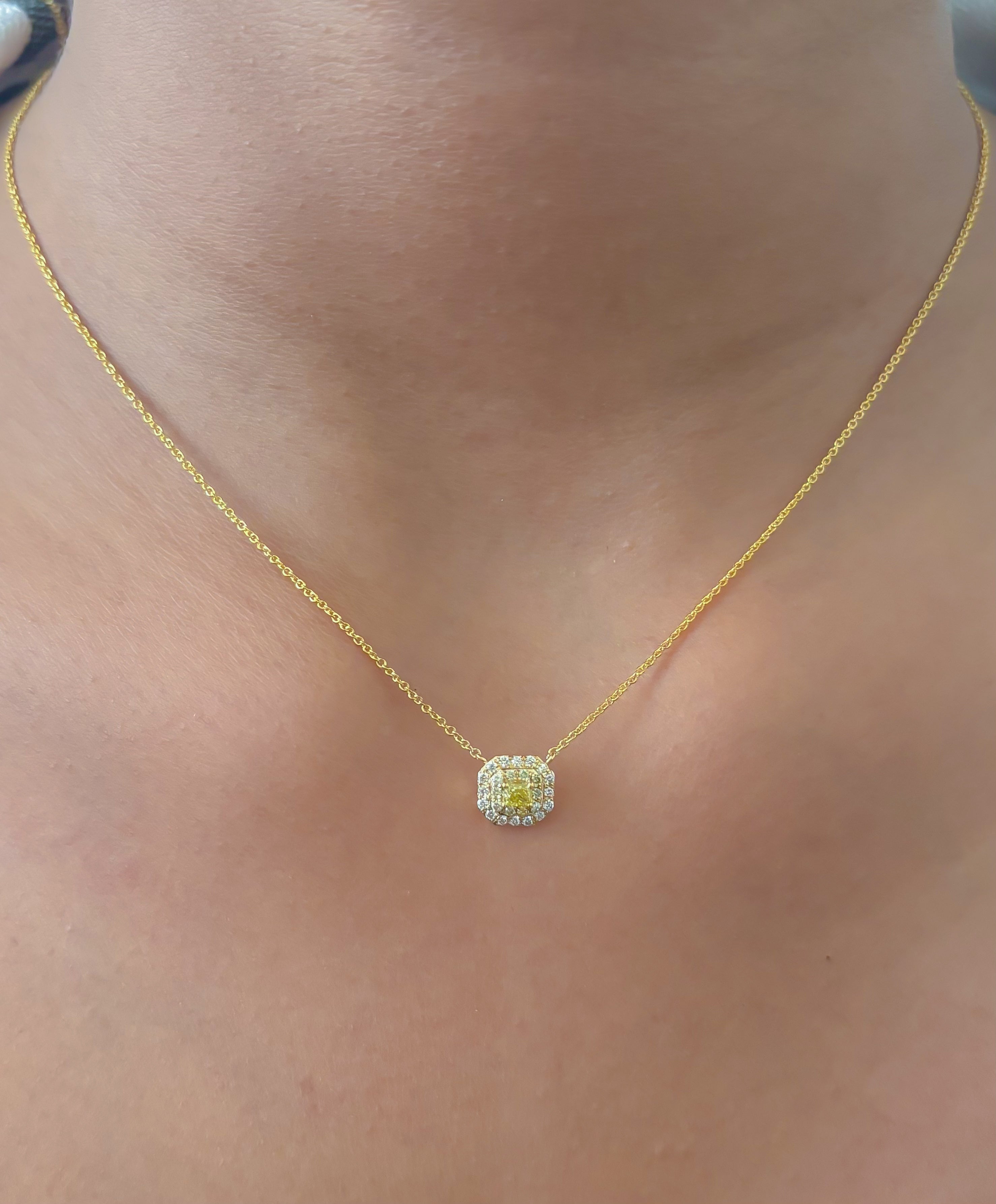 JPNC-795/10775 Yellow Diamond Diamond Necklace | 18K